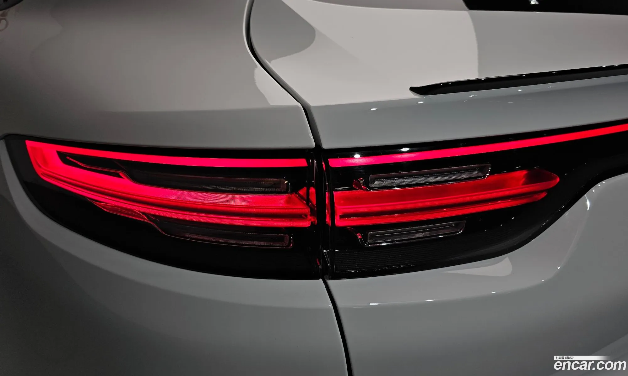 Porsche Cayenne 2022 WP1BA29Y3NDA68141 — 24