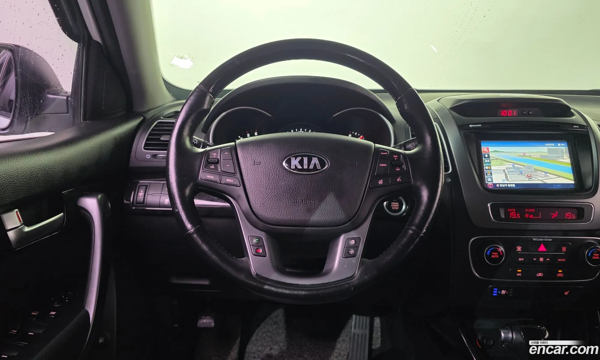 Kia Sorento R 2012 — 17