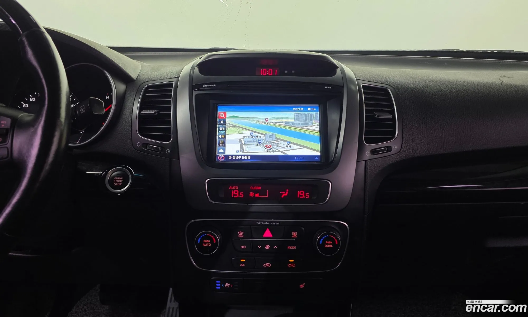 Kia Sorento R 2012 — 19