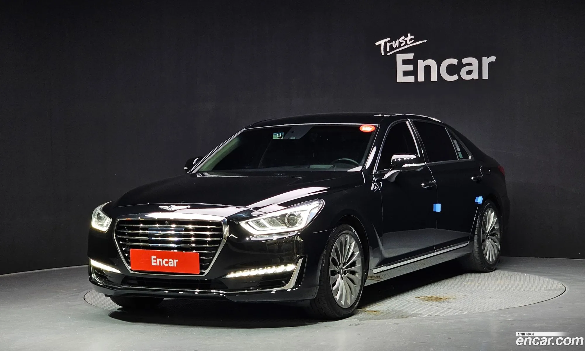 Genesis EQ900 2017 — 14