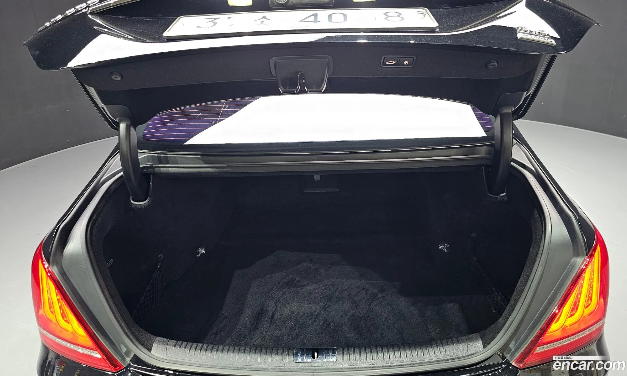 Genesis EQ900 2017 — 5