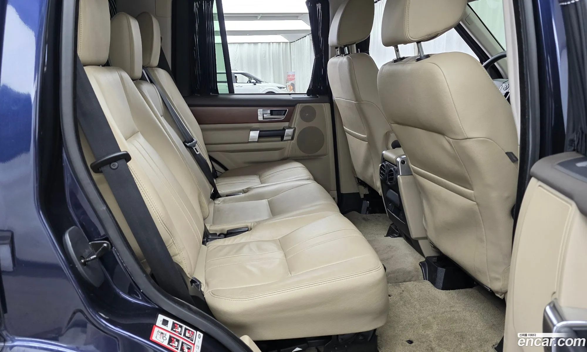 Land Rover Discovery 4 2016 SALLAAAG6GA839729 — 7