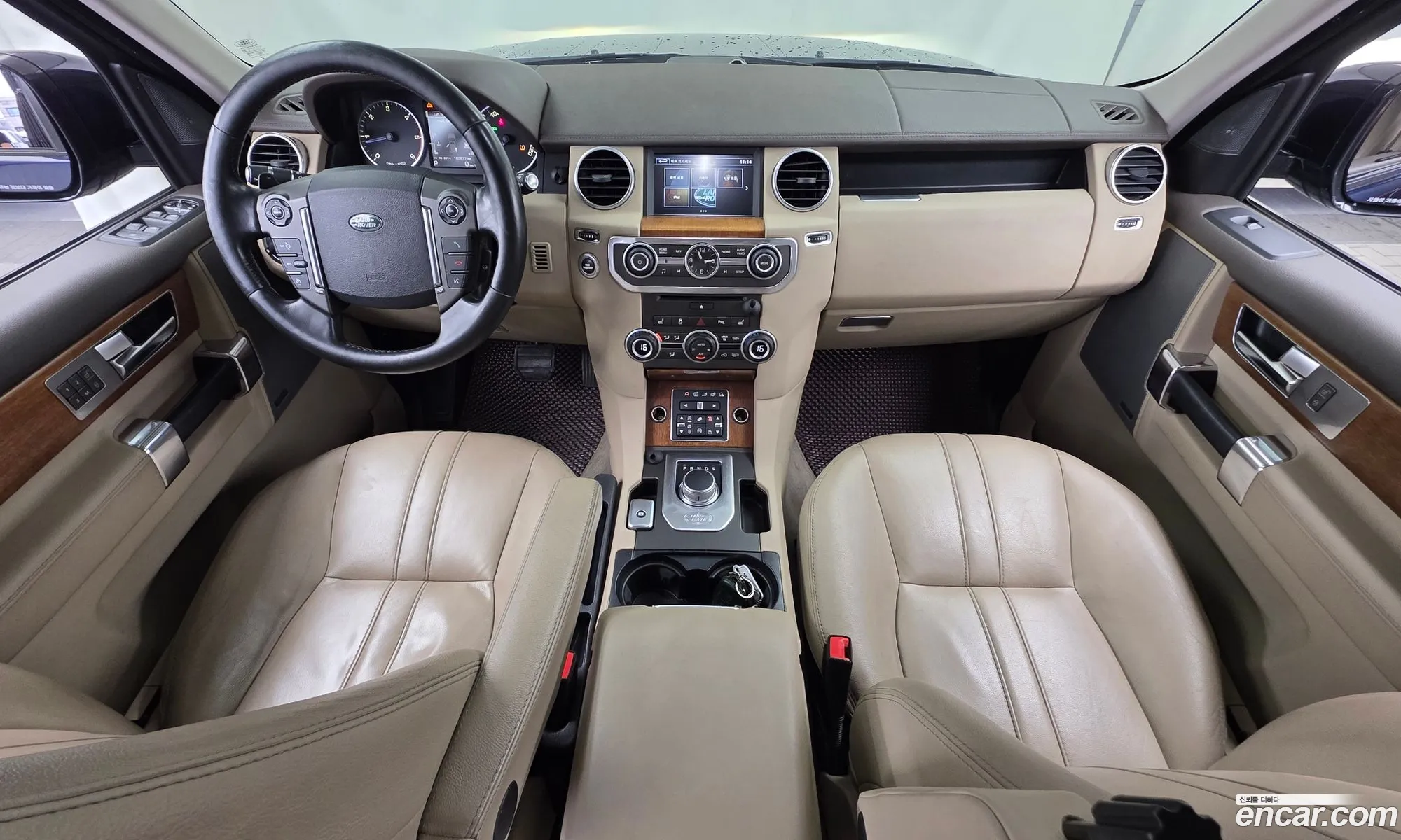 Land Rover Discovery 4 2016 SALLAAAG6GA839729 — 12