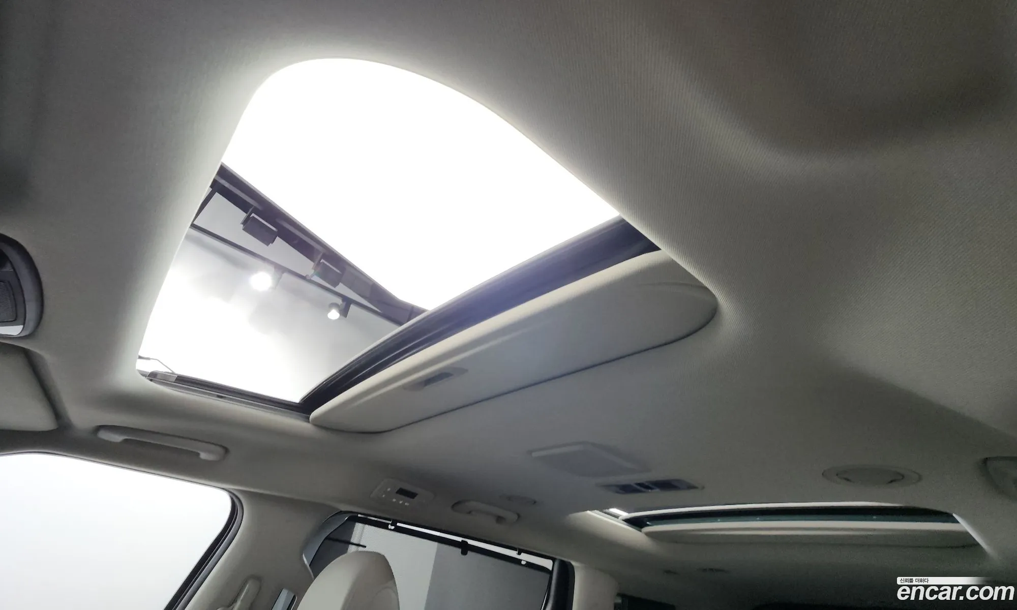 Kia Carnival 2020 — 13