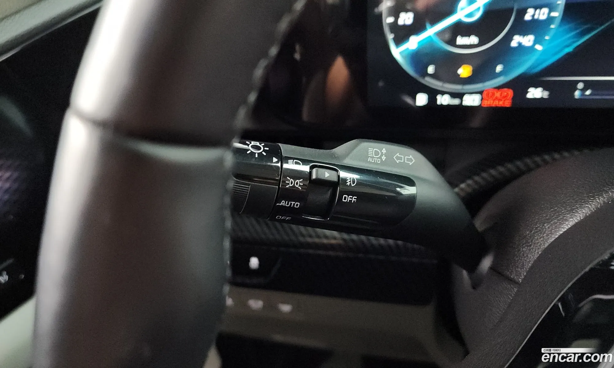 Kia Carnival 2020 — 10
