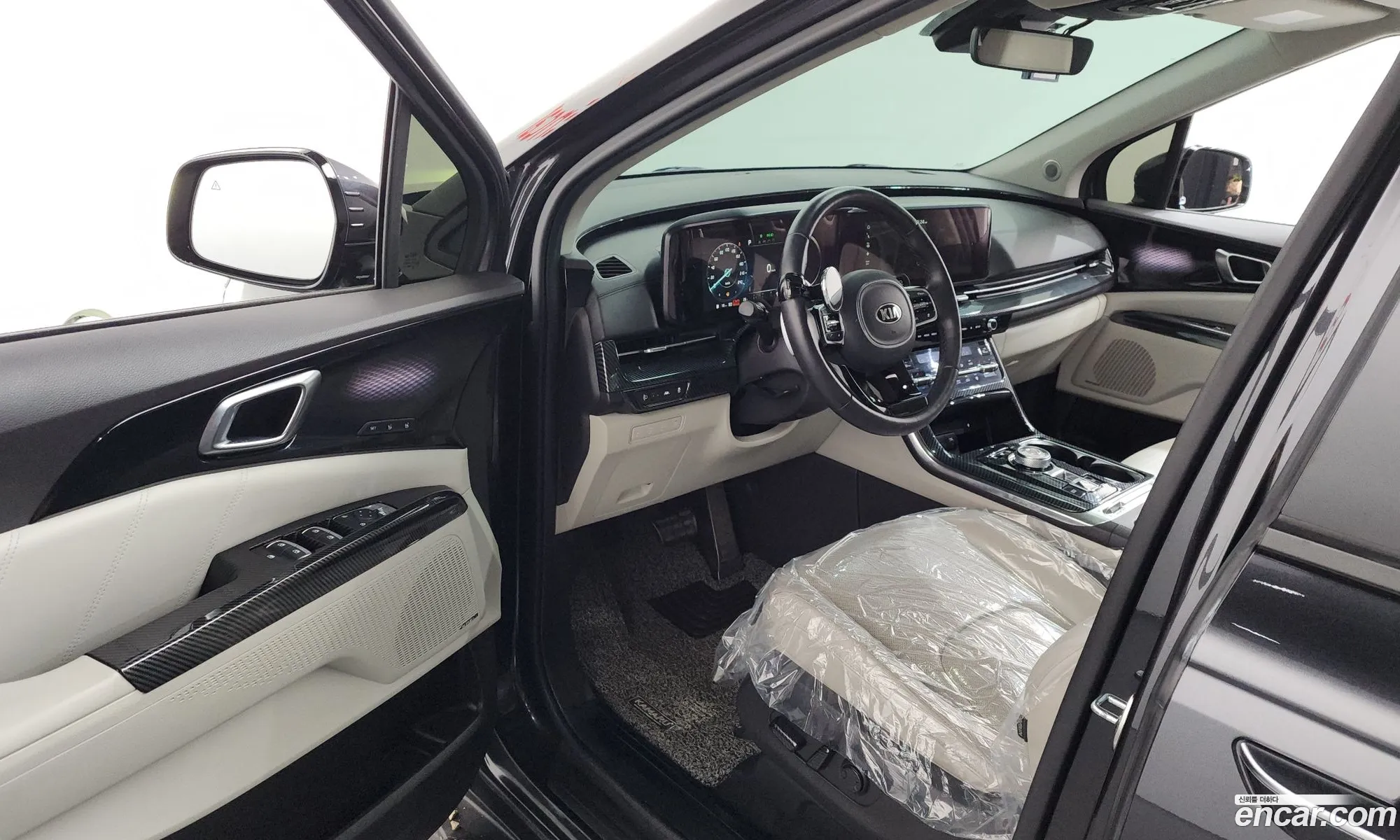 Kia Carnival 2020 — 12