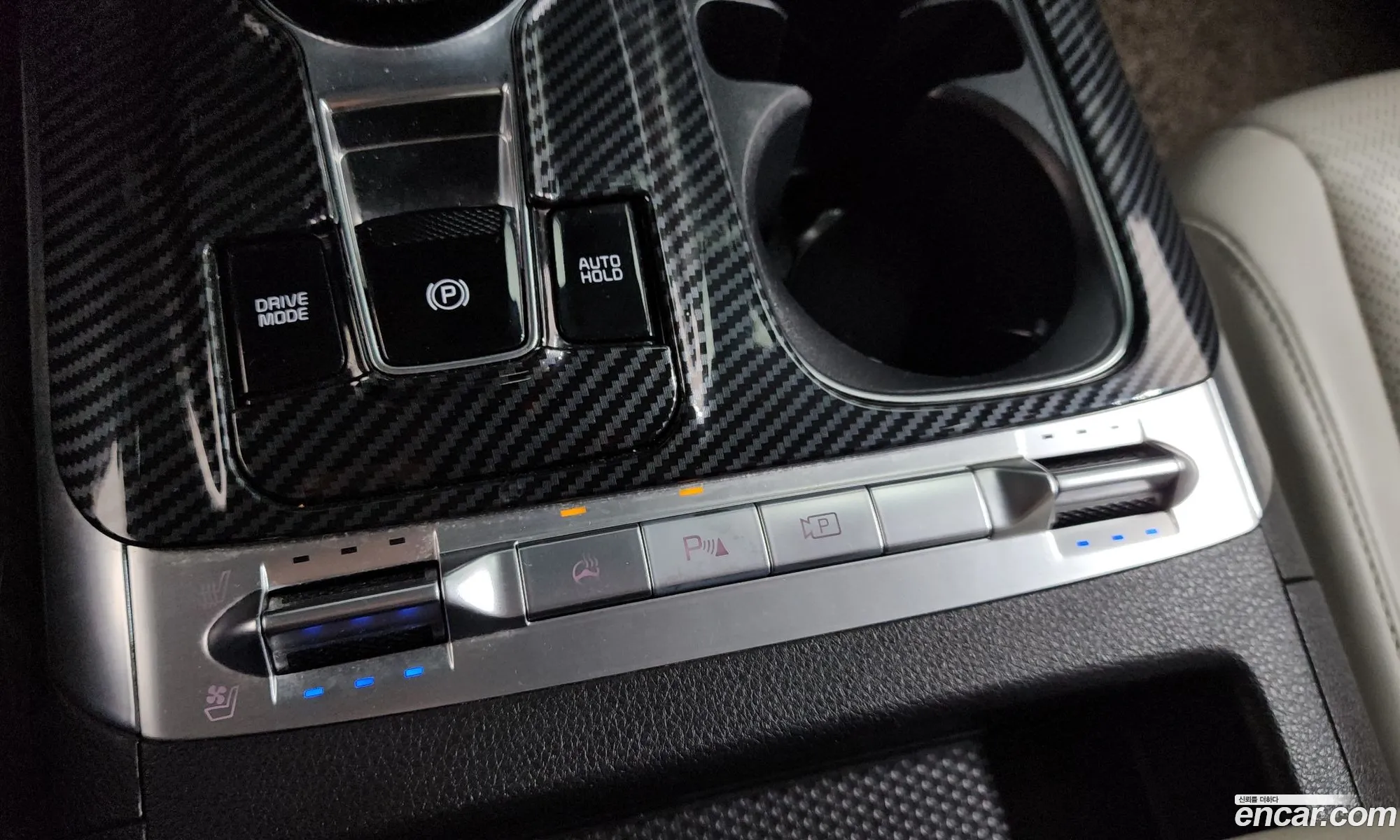 Kia Carnival 2020 — 16