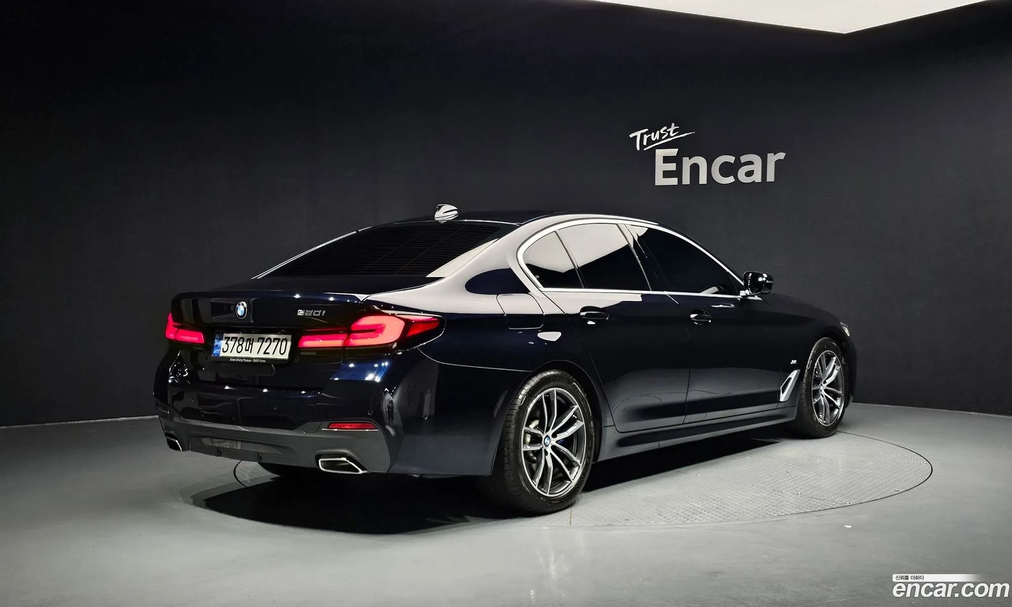 BMW 5 Series 2023 — 18