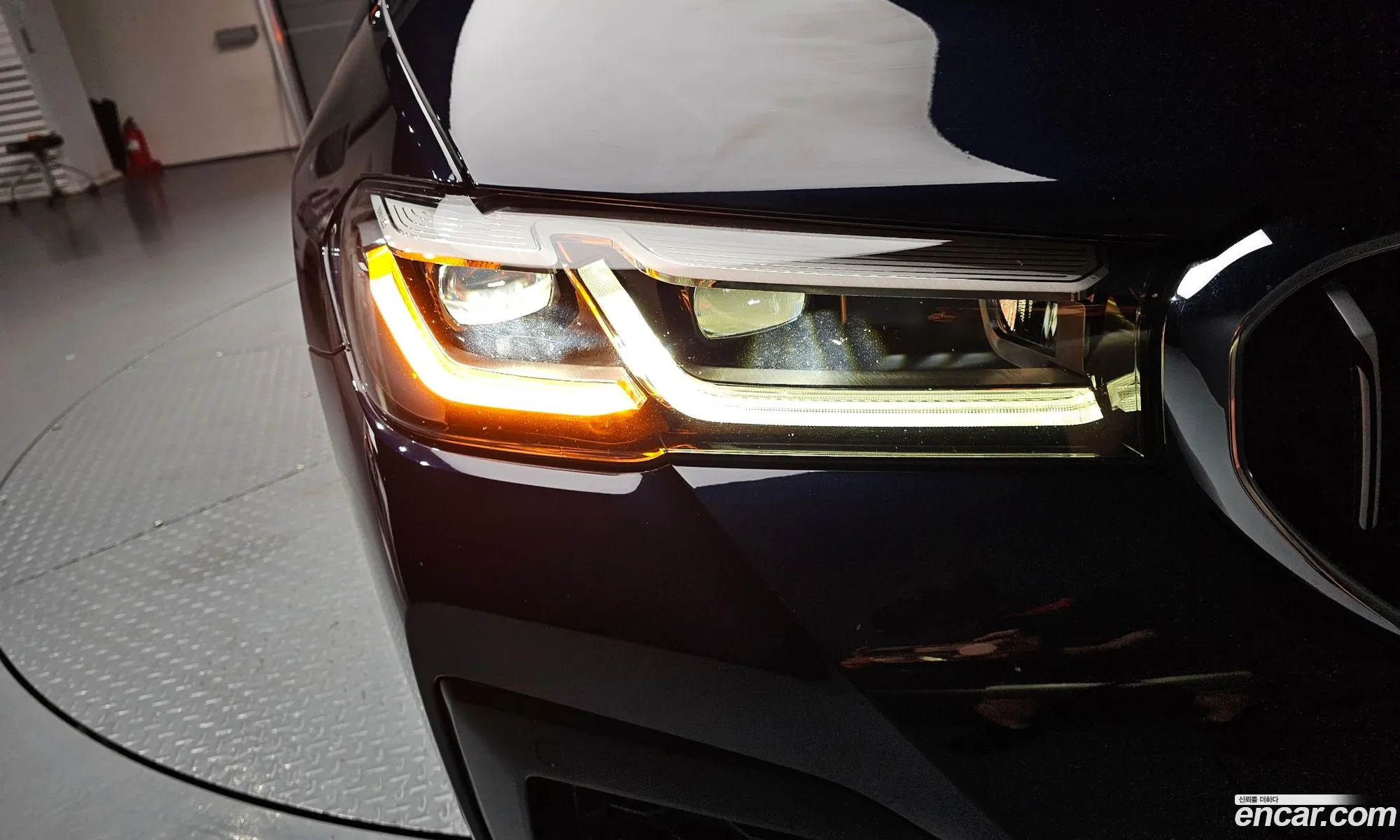 BMW 5 Series 2023 — 9