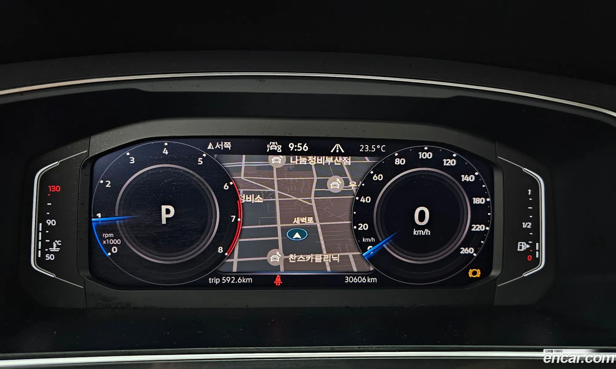 Volkswagen Tiguan Allspace 2023 — 13