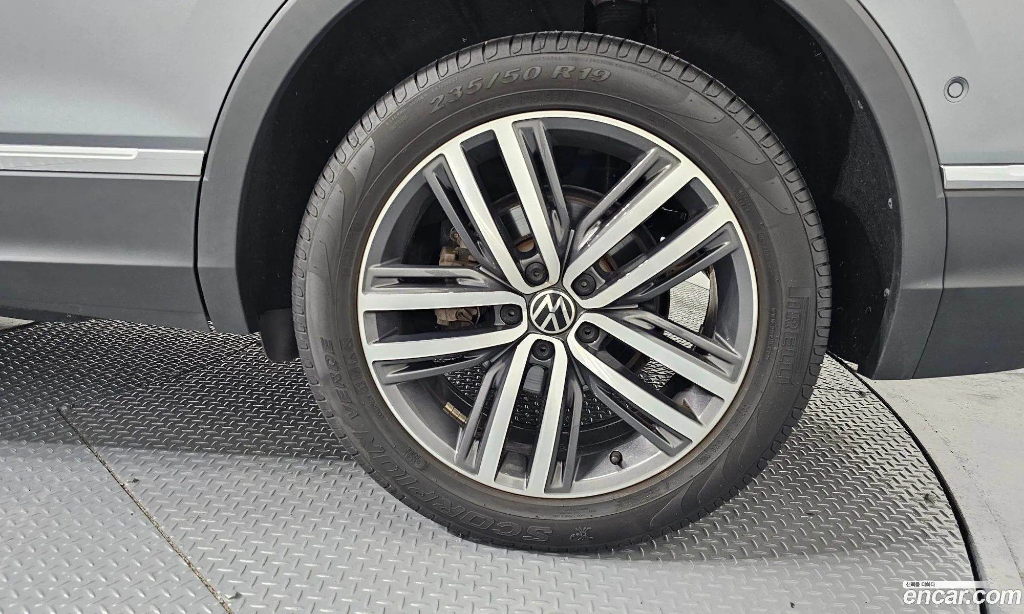 Volkswagen Tiguan Allspace 2023 — 10