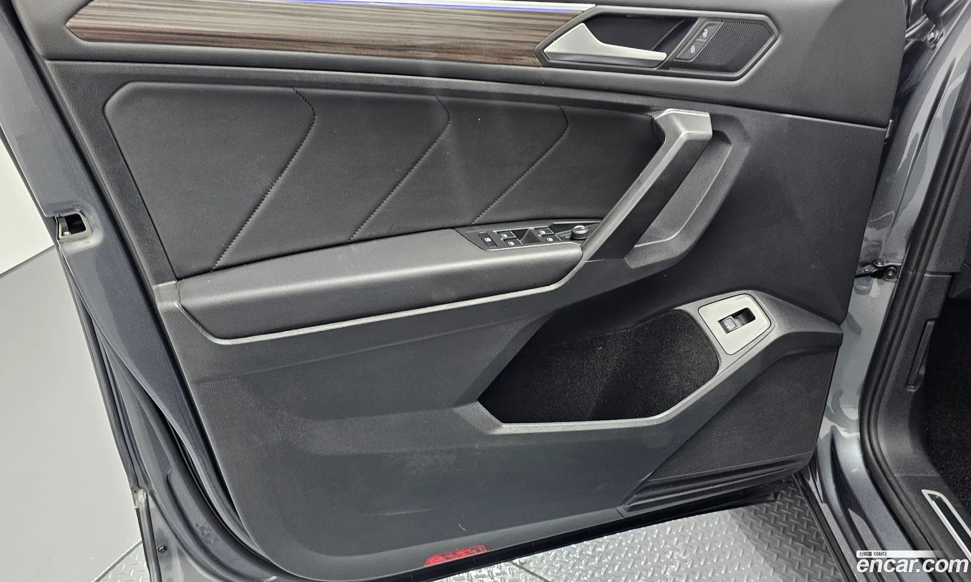 Volkswagen Tiguan Allspace 2023 — 19