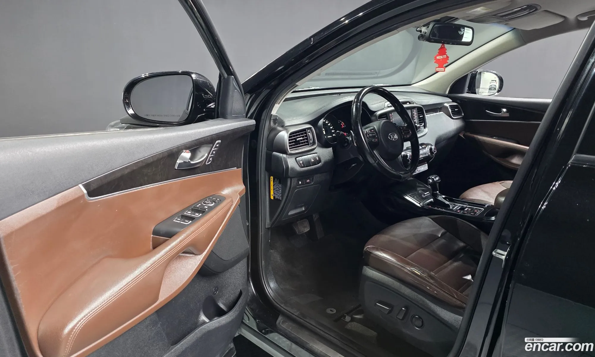Kia Sorento 2015 — 16