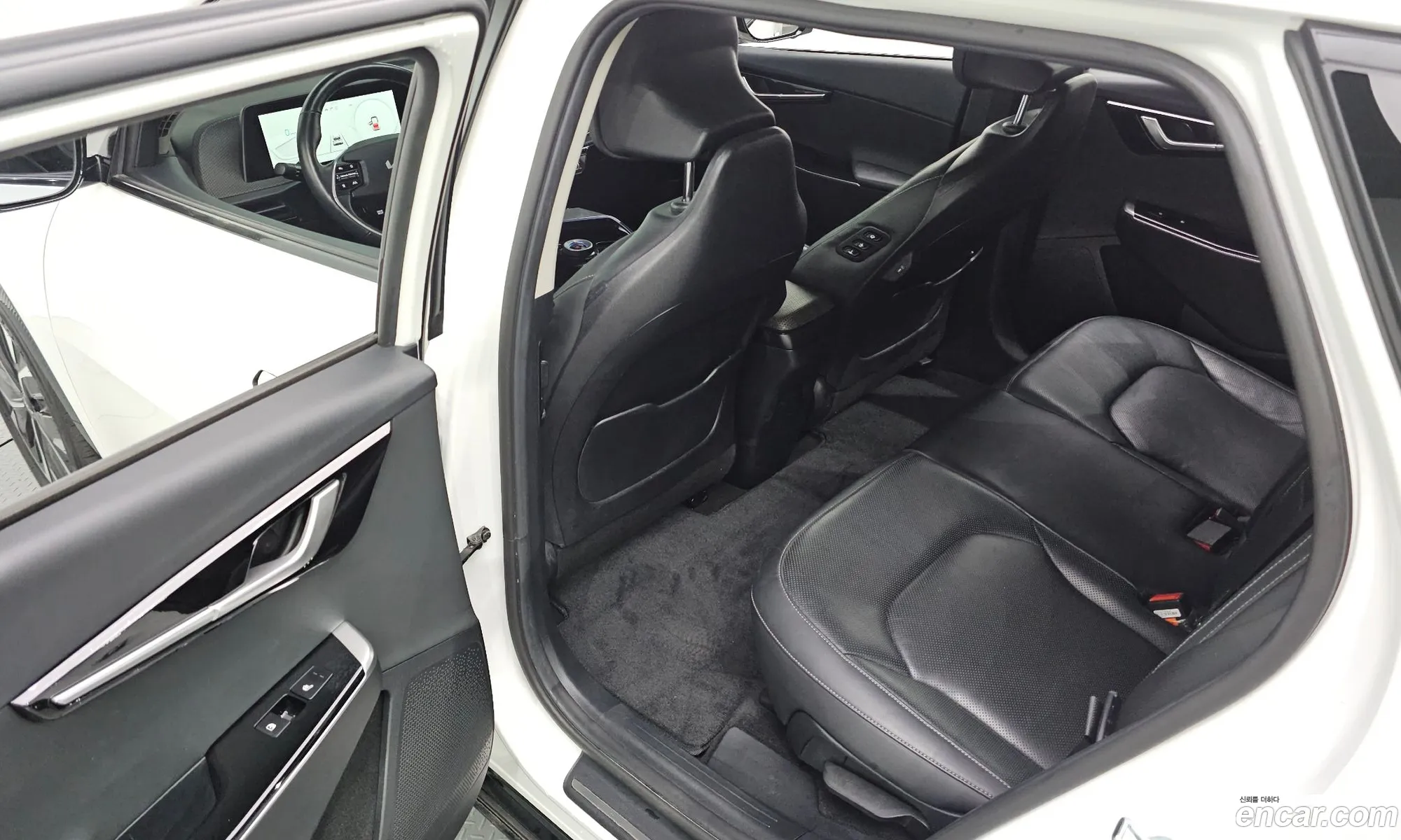 Kia EV6 2022 — 28