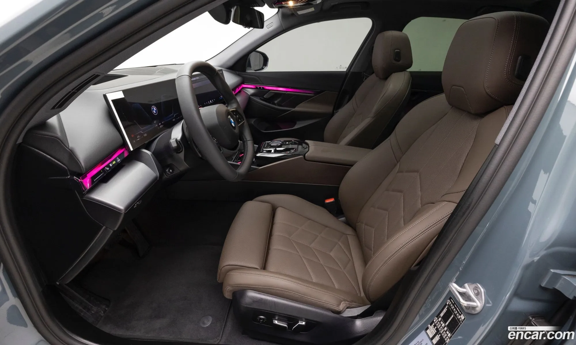 BMW 5 Series 2025 — 9