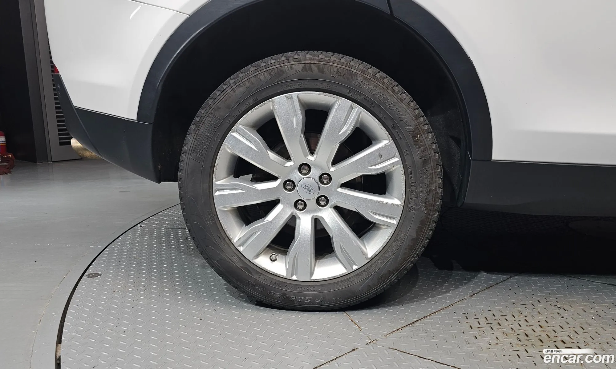 Land Rover Discovery Sport 2015 SALCA2BE8FH527253 — 3