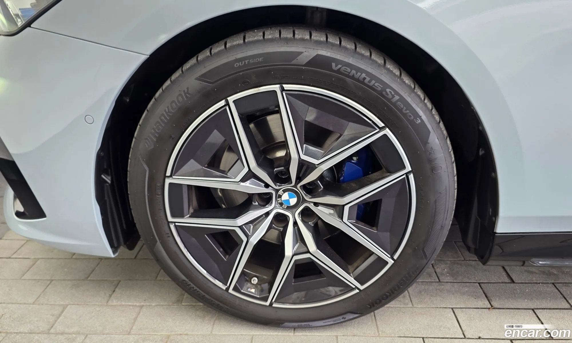 BMW 5 Series 2025 WBA41FL07SCU55830 — 8