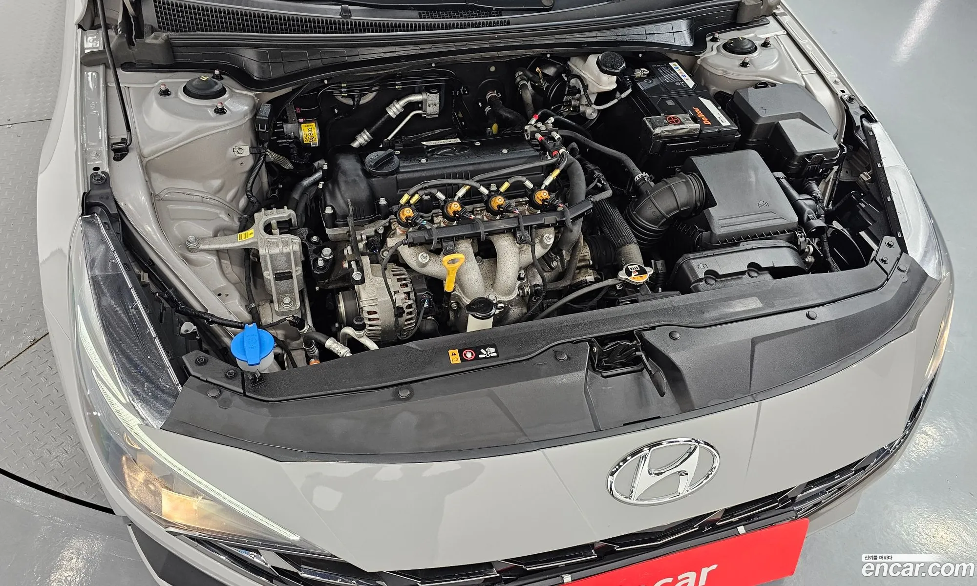 Hyundai Elantra 2020 — 14