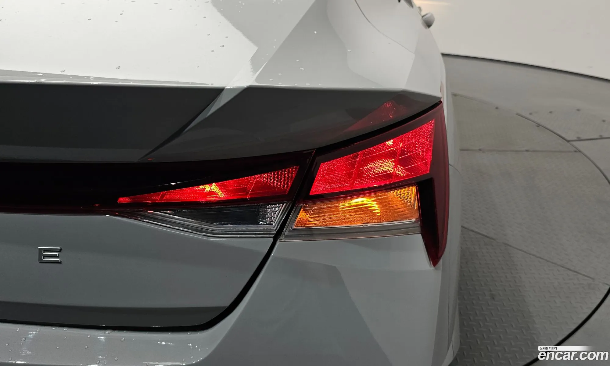 Hyundai Elantra 2020 — 5