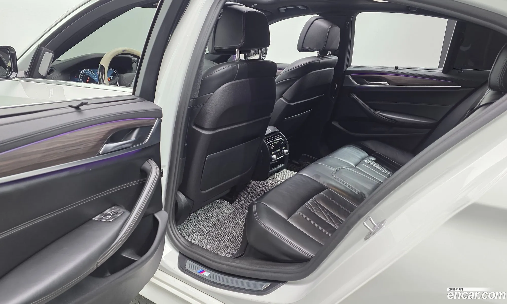 BMW 5 Series 2017 WBAJD3107JWC13034 — 20