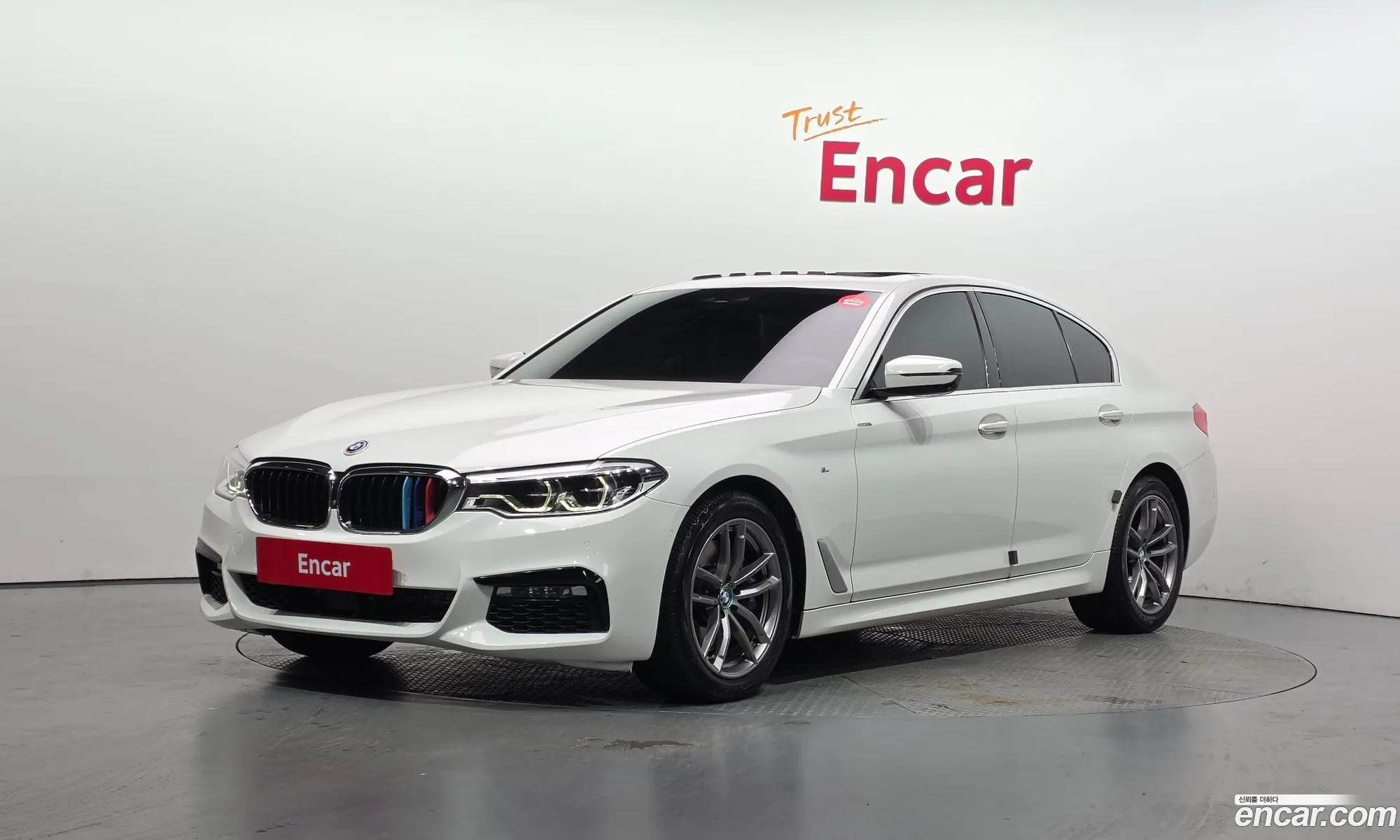 BMW 5 Series 2017 WBAJD3107JWC13034 — 28