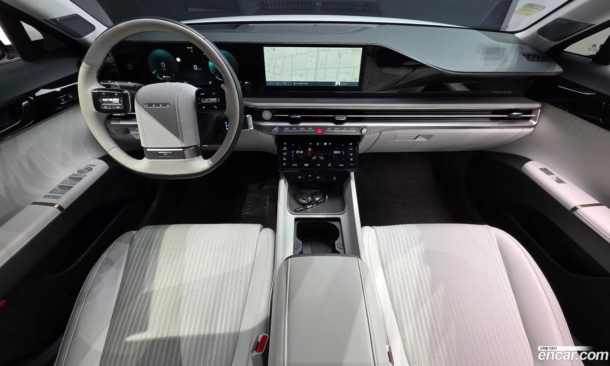 Hyundai Grandeur Hybrid 2023 — 13