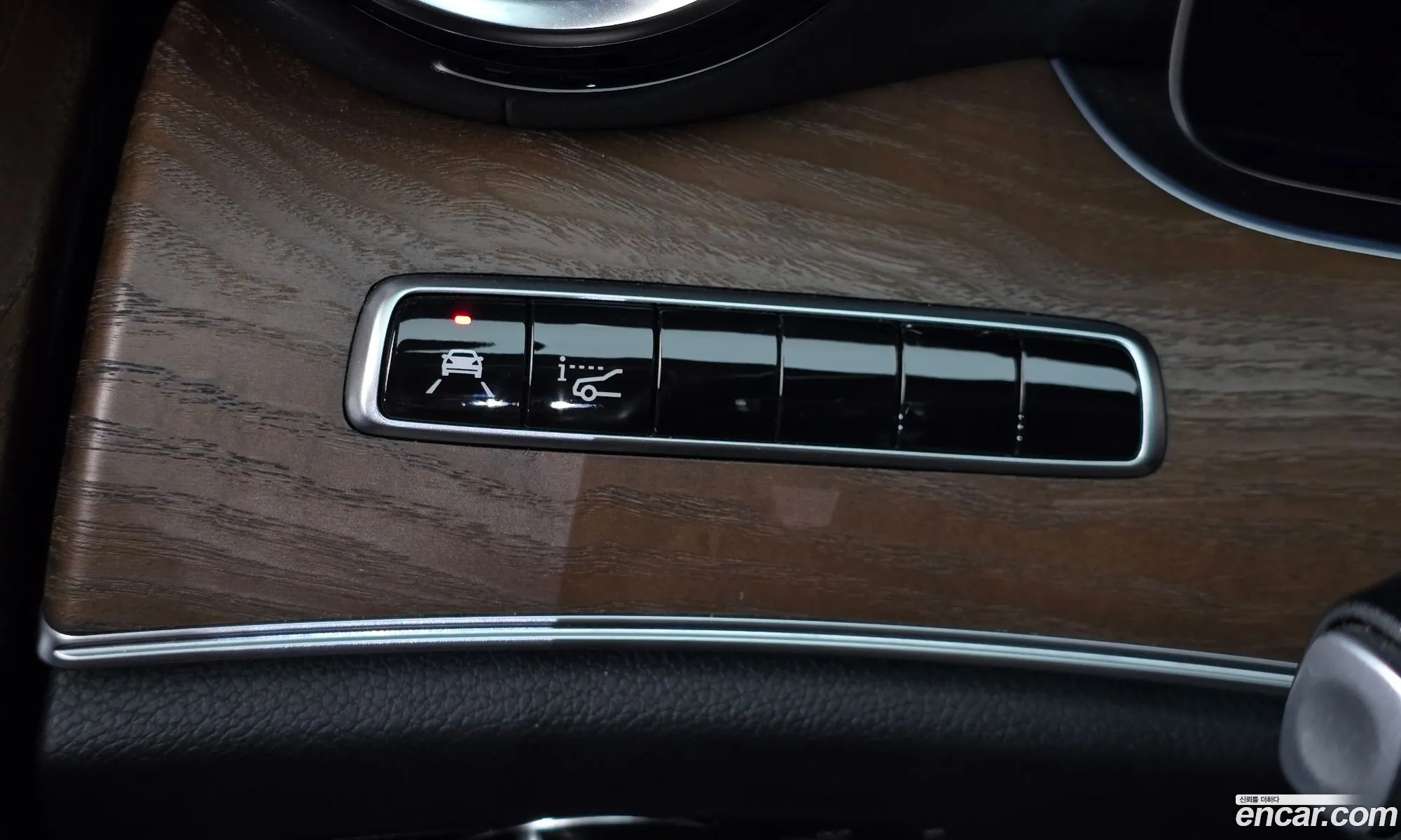 Mercedes-Benz E-Class W213 2018 WDDZF4JB1KA498175 — 30