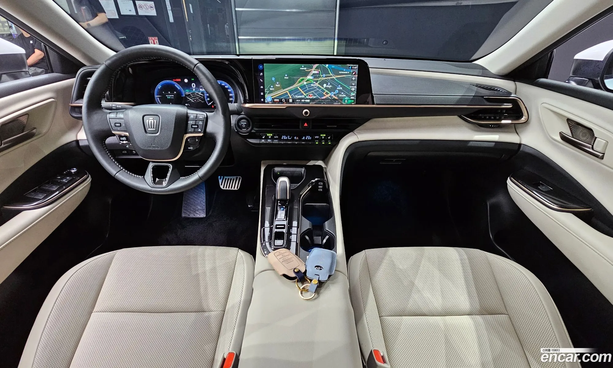 Toyota Crown Crossover 2025 JTDAAAAF2S3036610 — 20