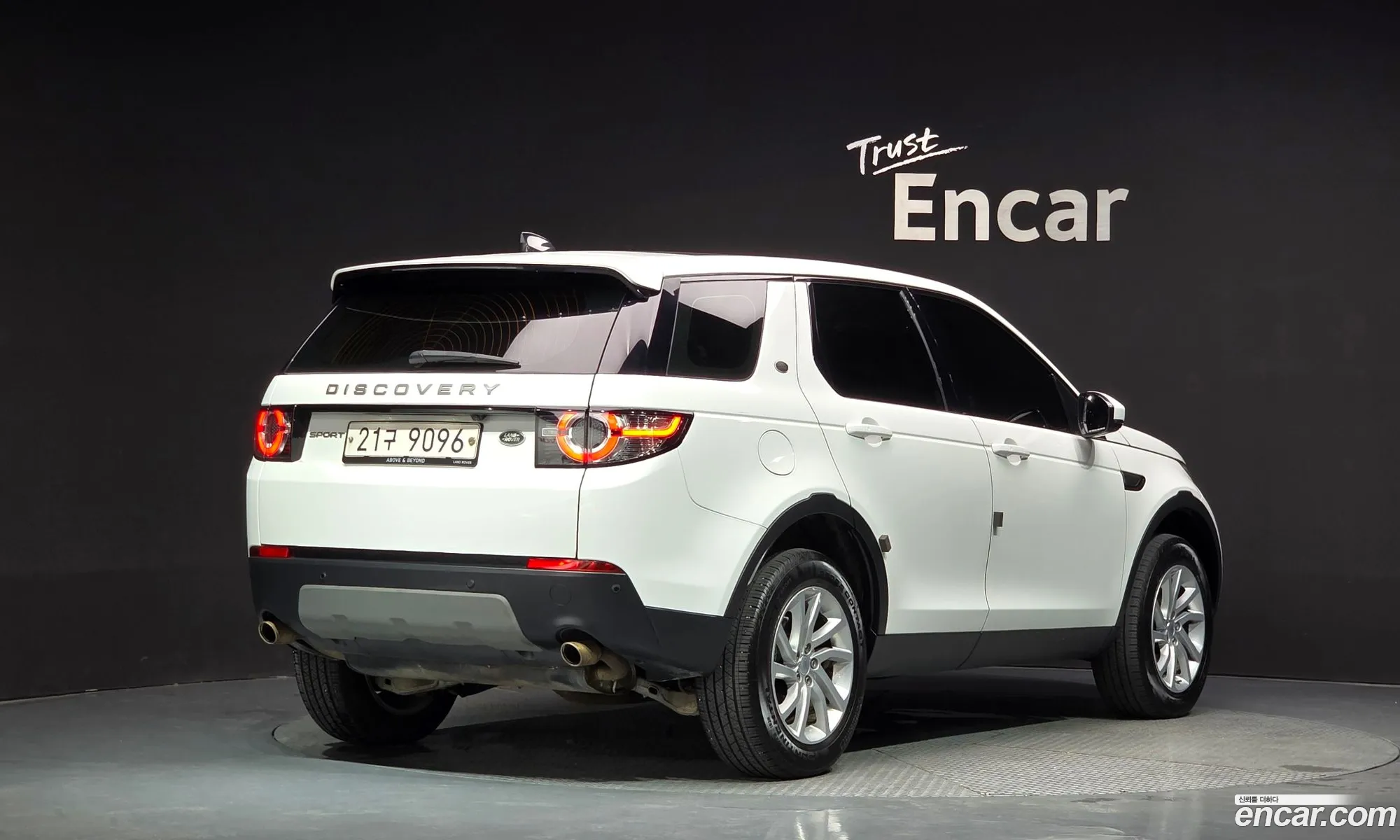 Land Rover Discovery Sport 2017 — 19