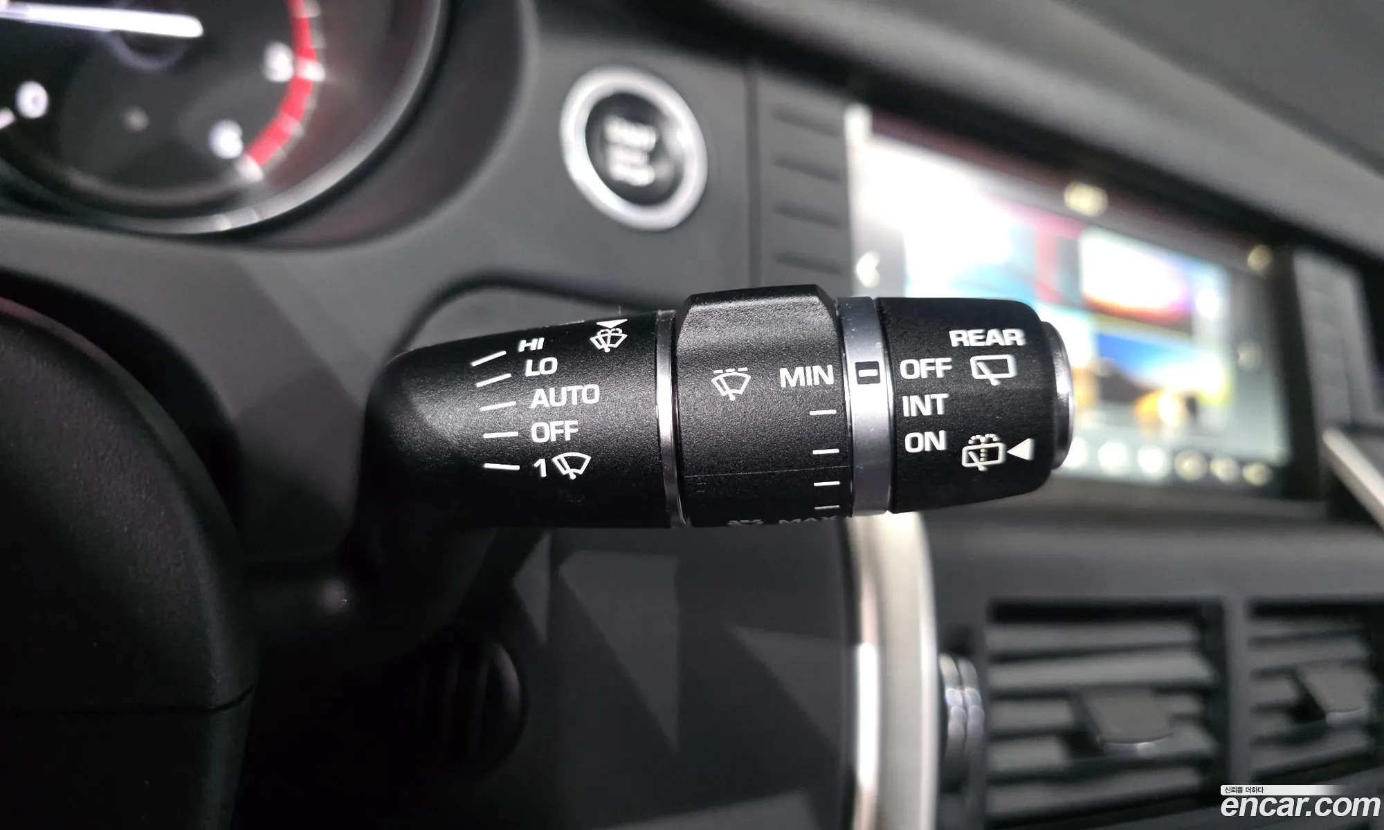 Land Rover Discovery Sport 2017 — 3