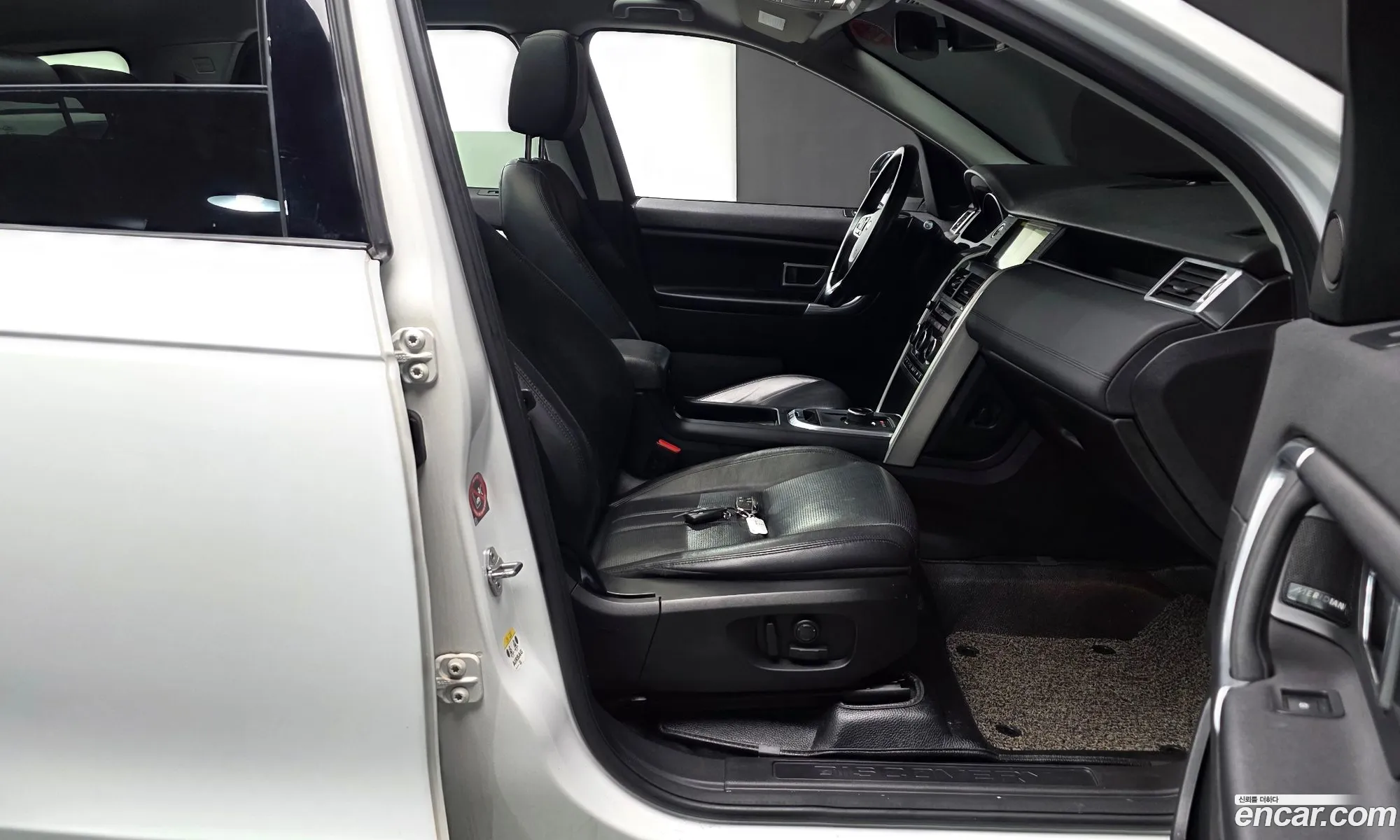 Land Rover Discovery Sport 2017 — 2