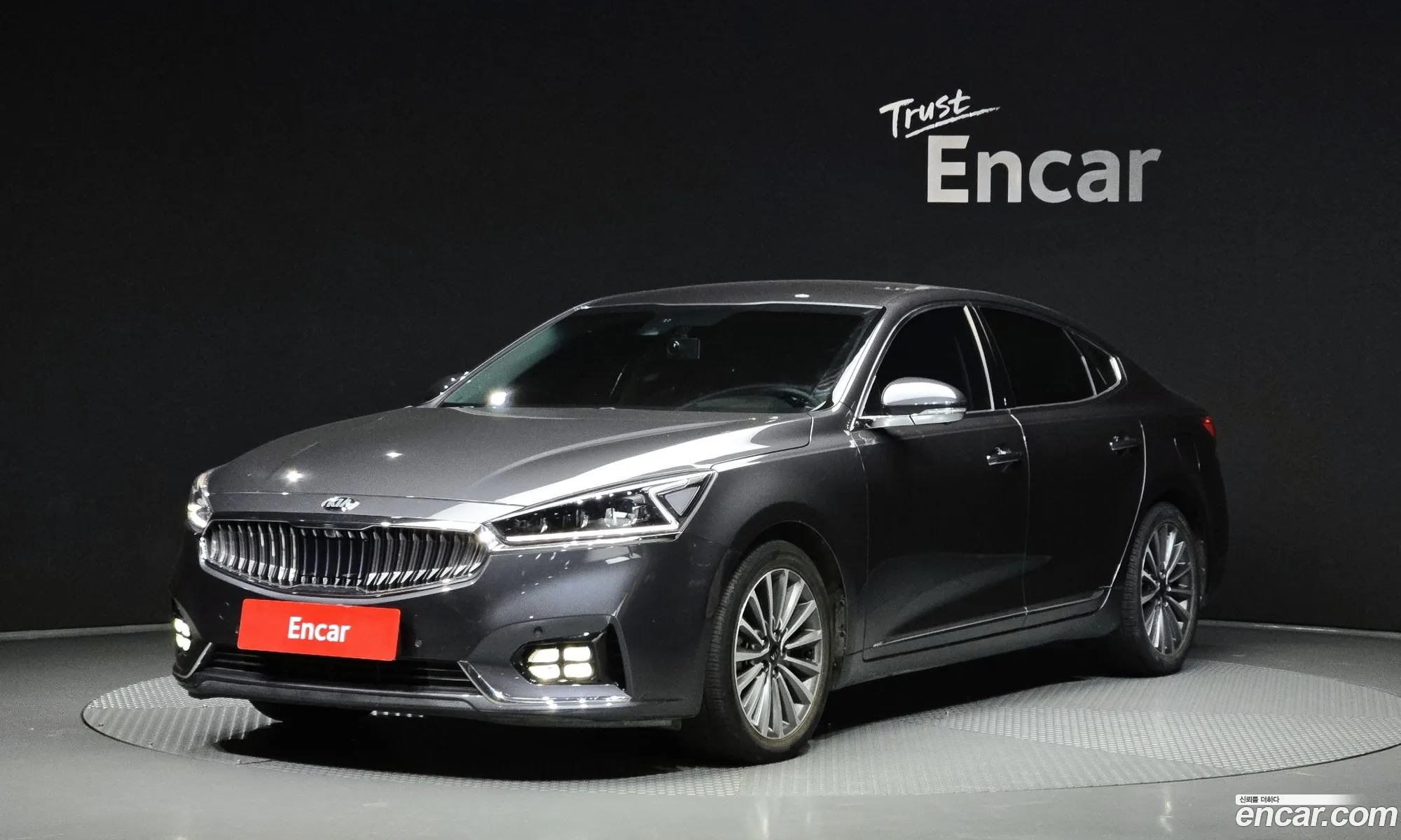 Kia K7 2017 KNALB415BHA054268 — 17