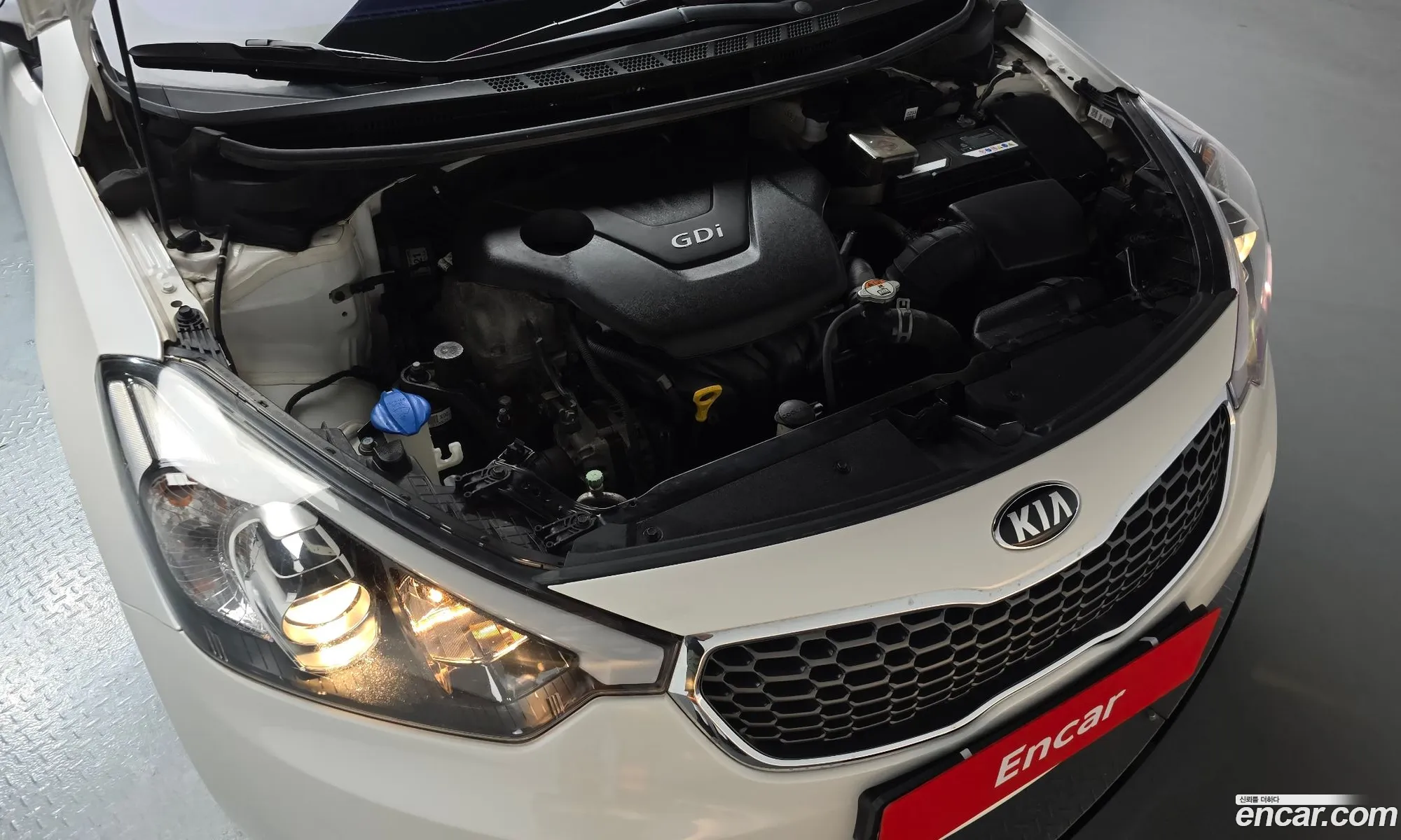 Kia K3 2015 — 16