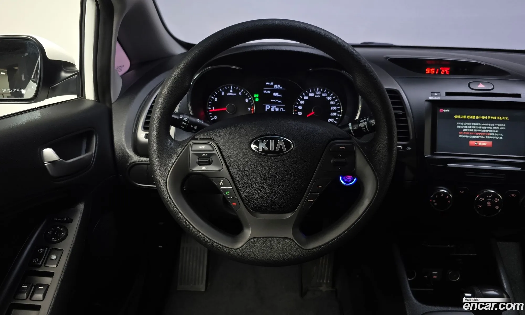 Kia K3 2015 — 11