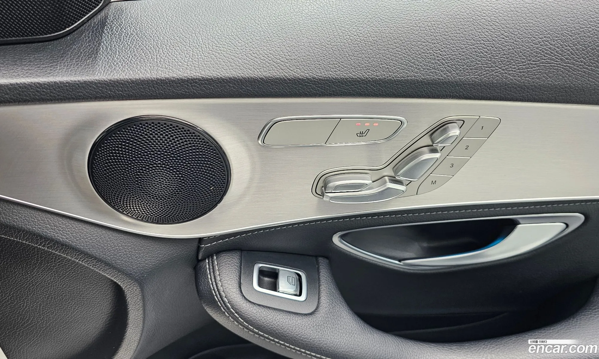 Mercedes-Benz C-Class W205 2015 WDDWF0FB8GF274786 — 13