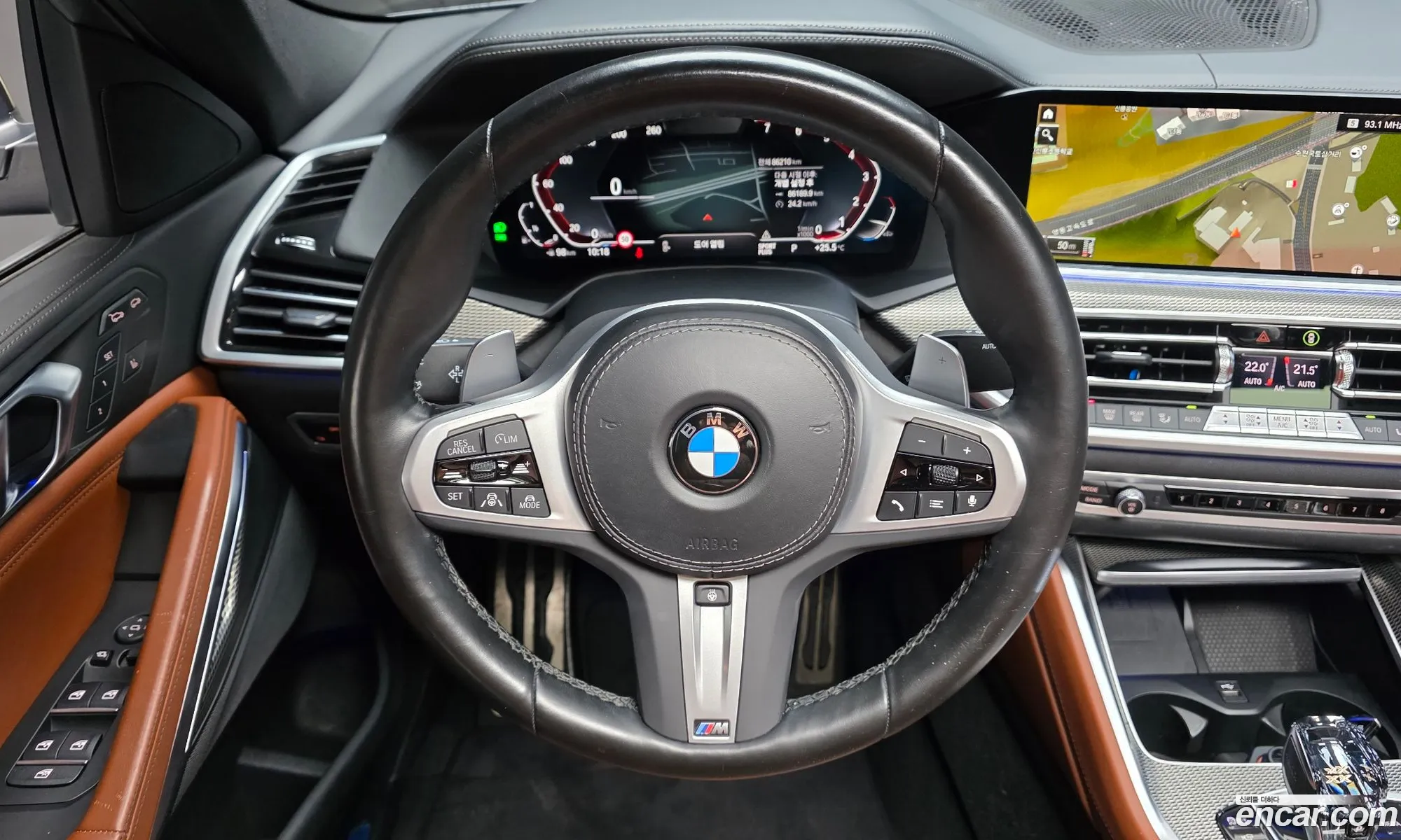 BMW X6 2022 — 28