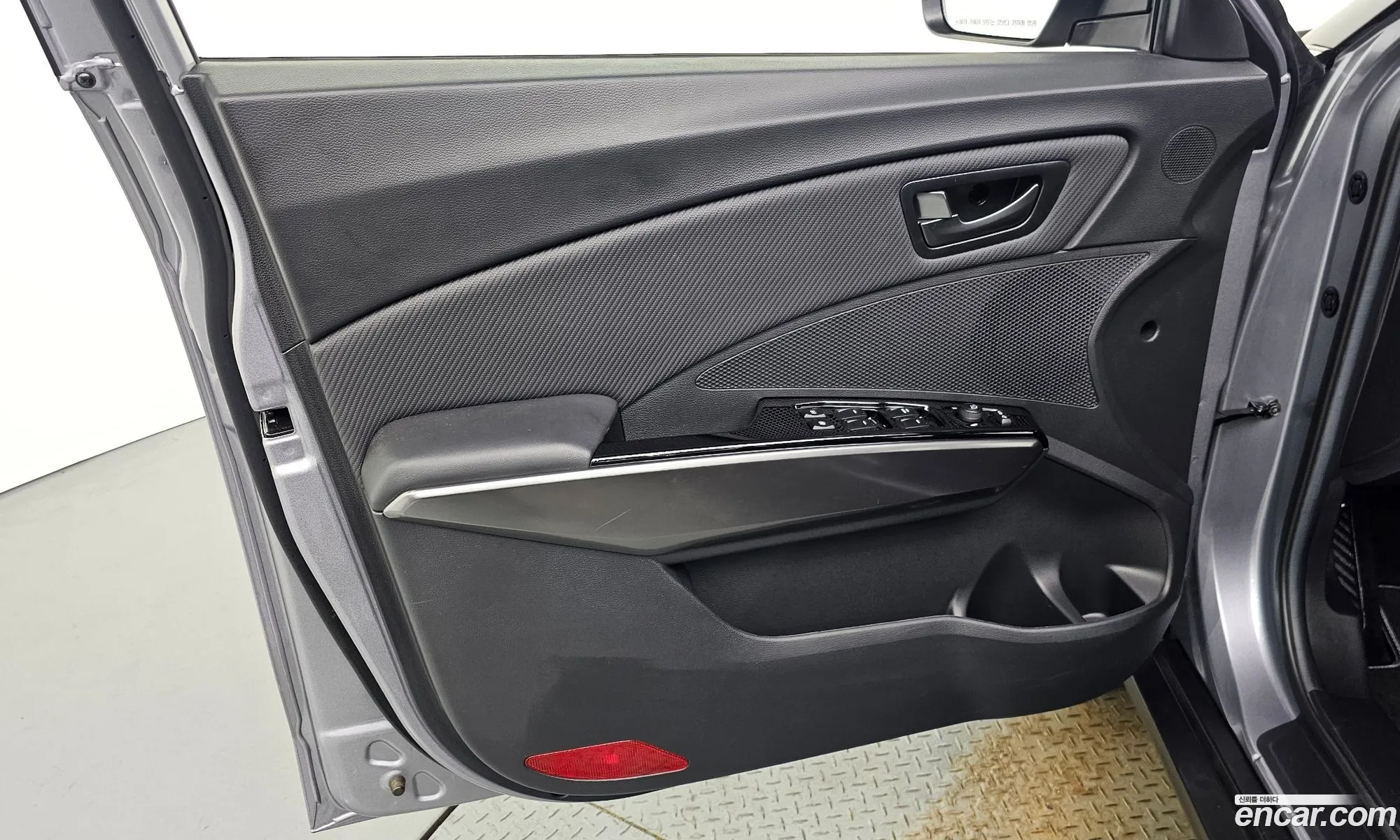 KG Mobility (SsangYong) Tivoli 2024 — 24