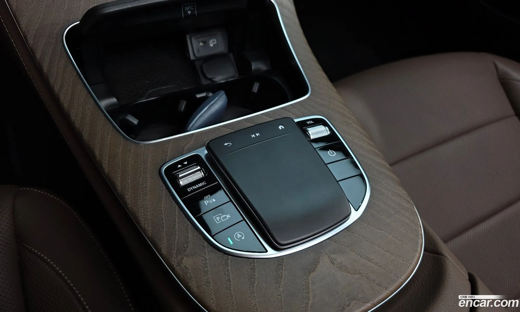 Mercedes-Benz E-Class W213 2022 — 16