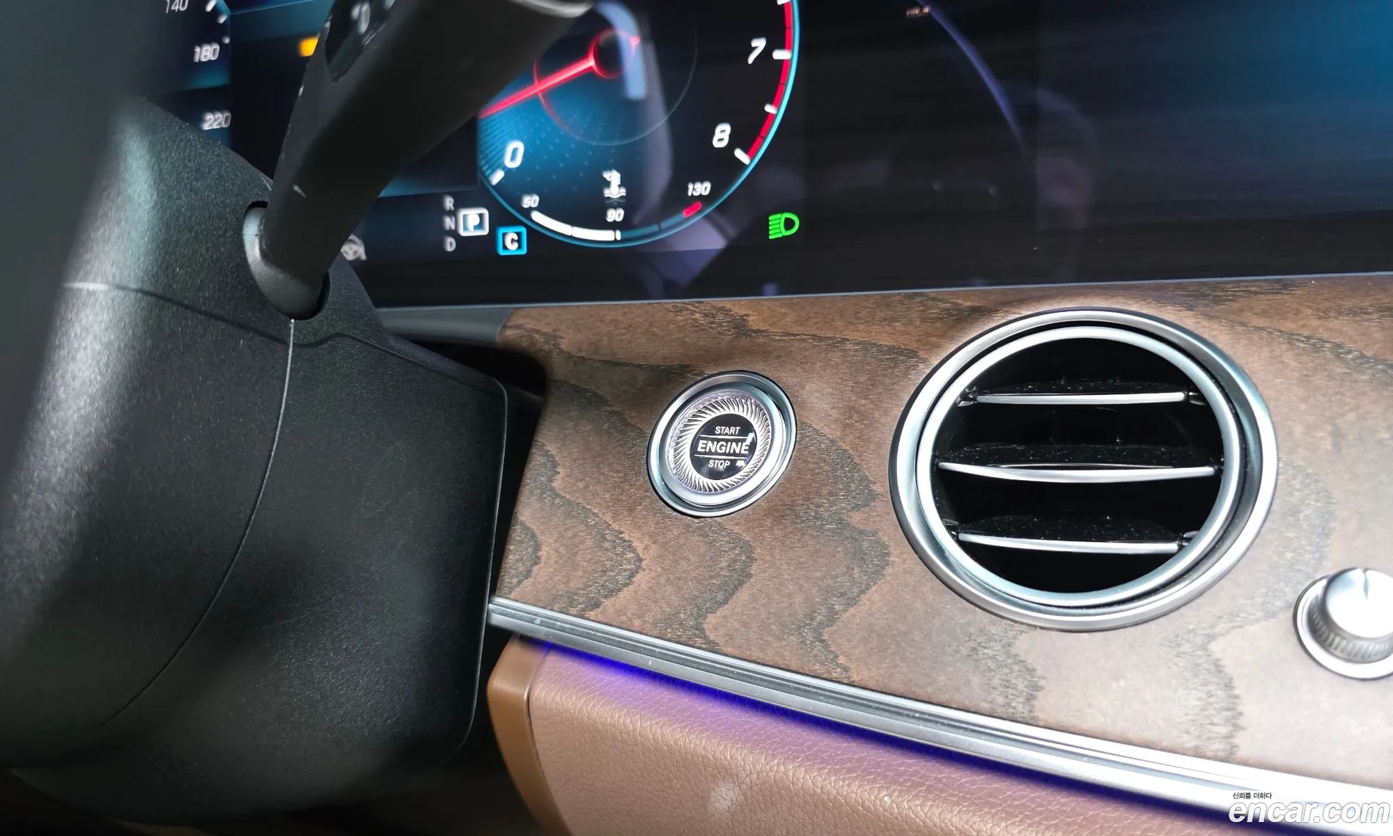 Mercedes-Benz E-Class W213 2022 — 11