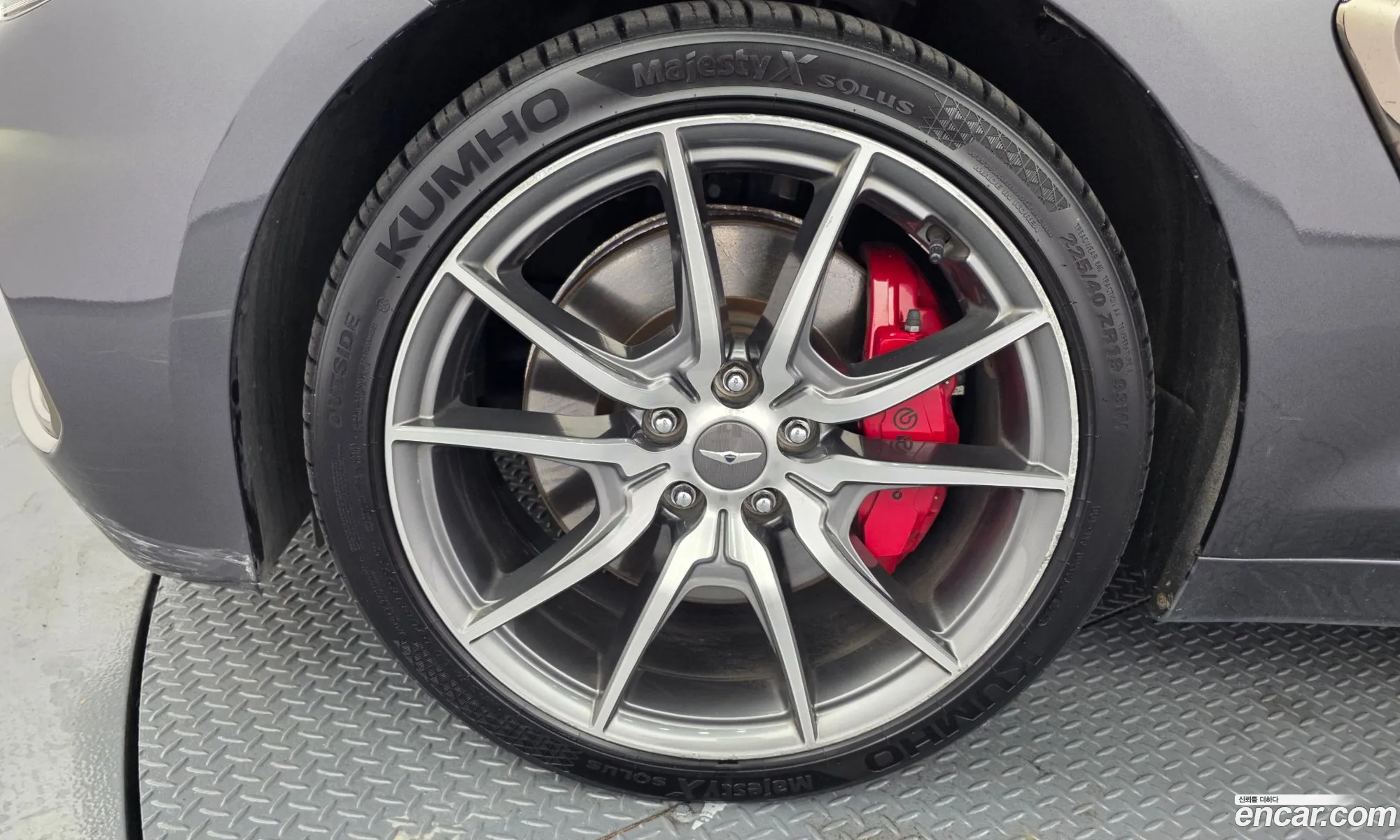 Genesis G70 2018 — 11