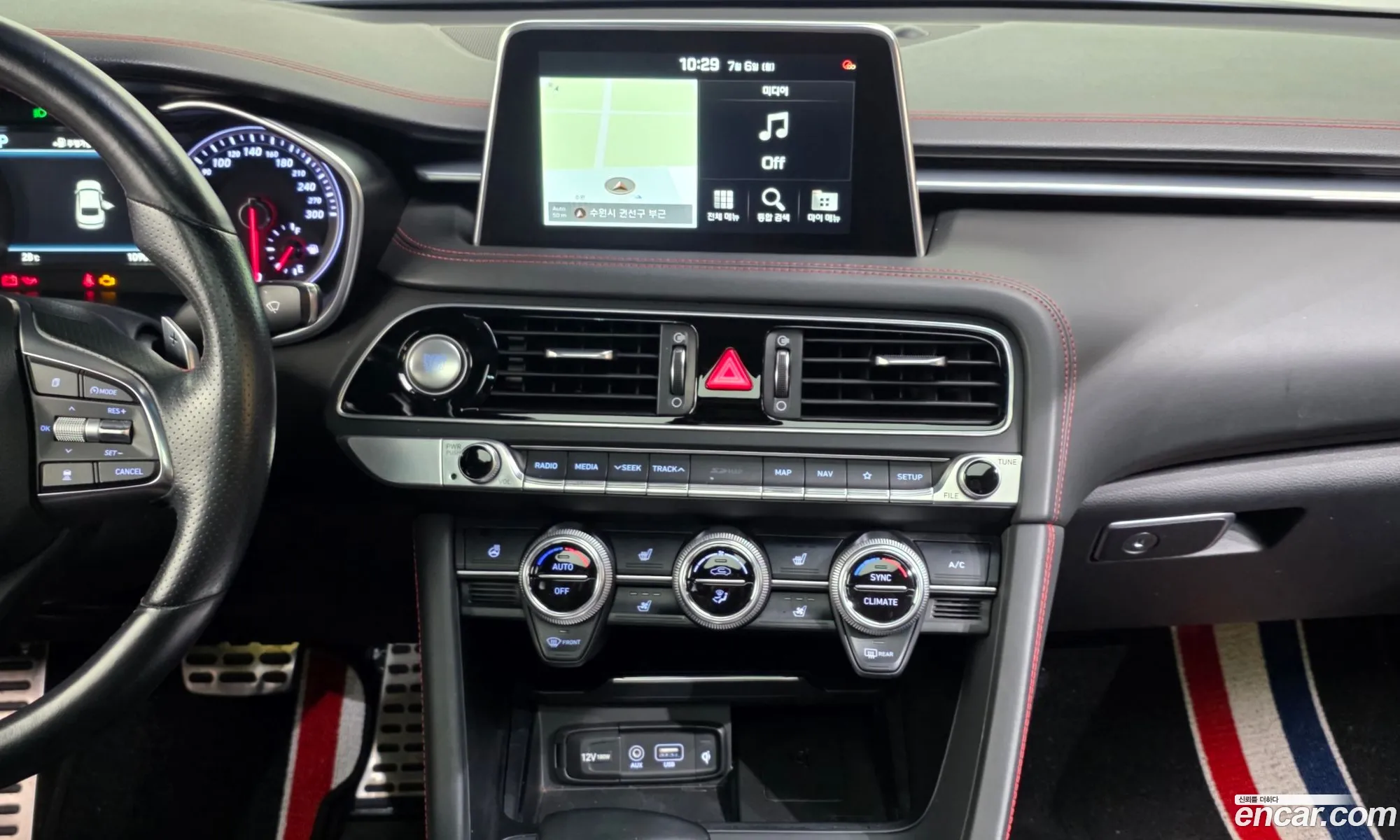 Genesis G70 2018 — 38