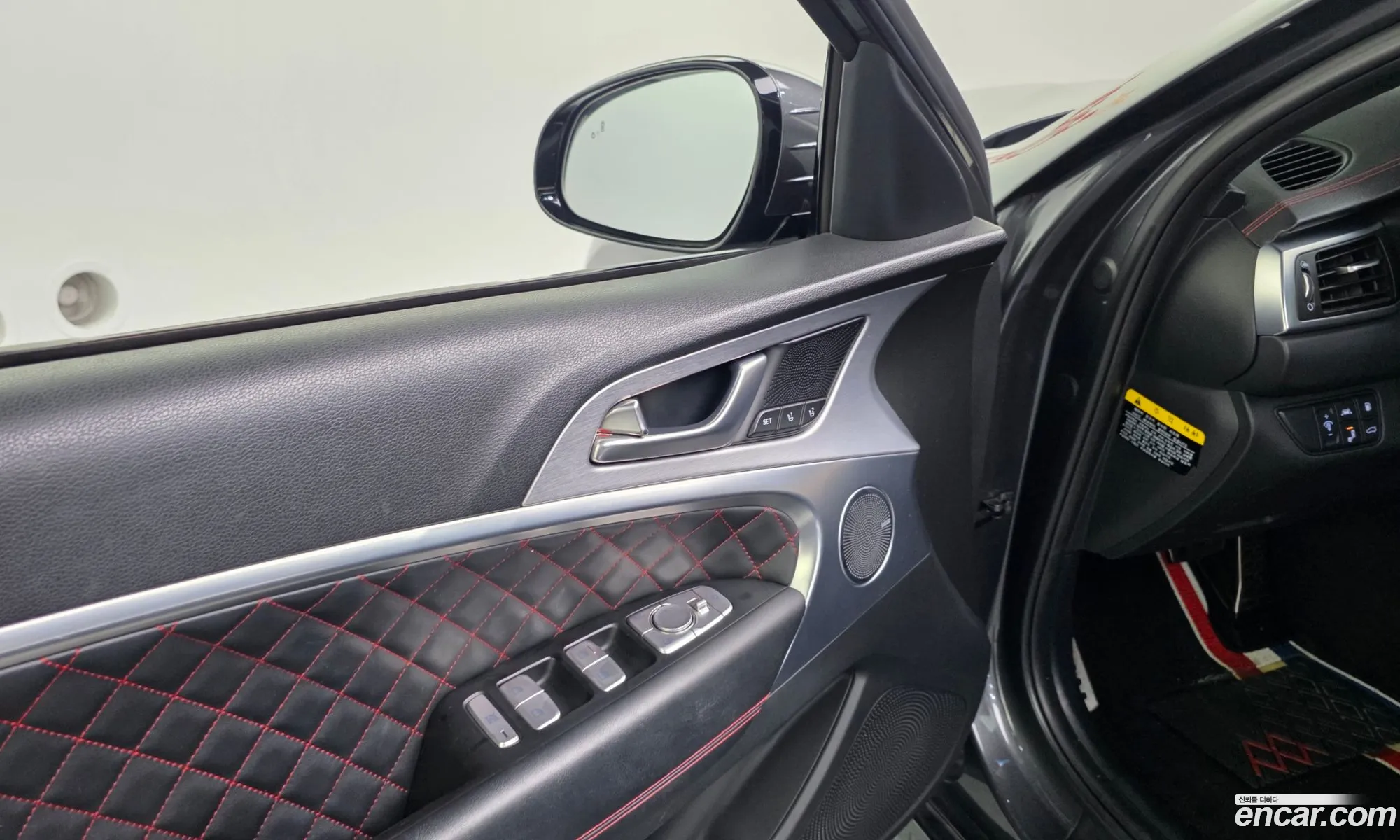 Genesis G70 2018 — 35