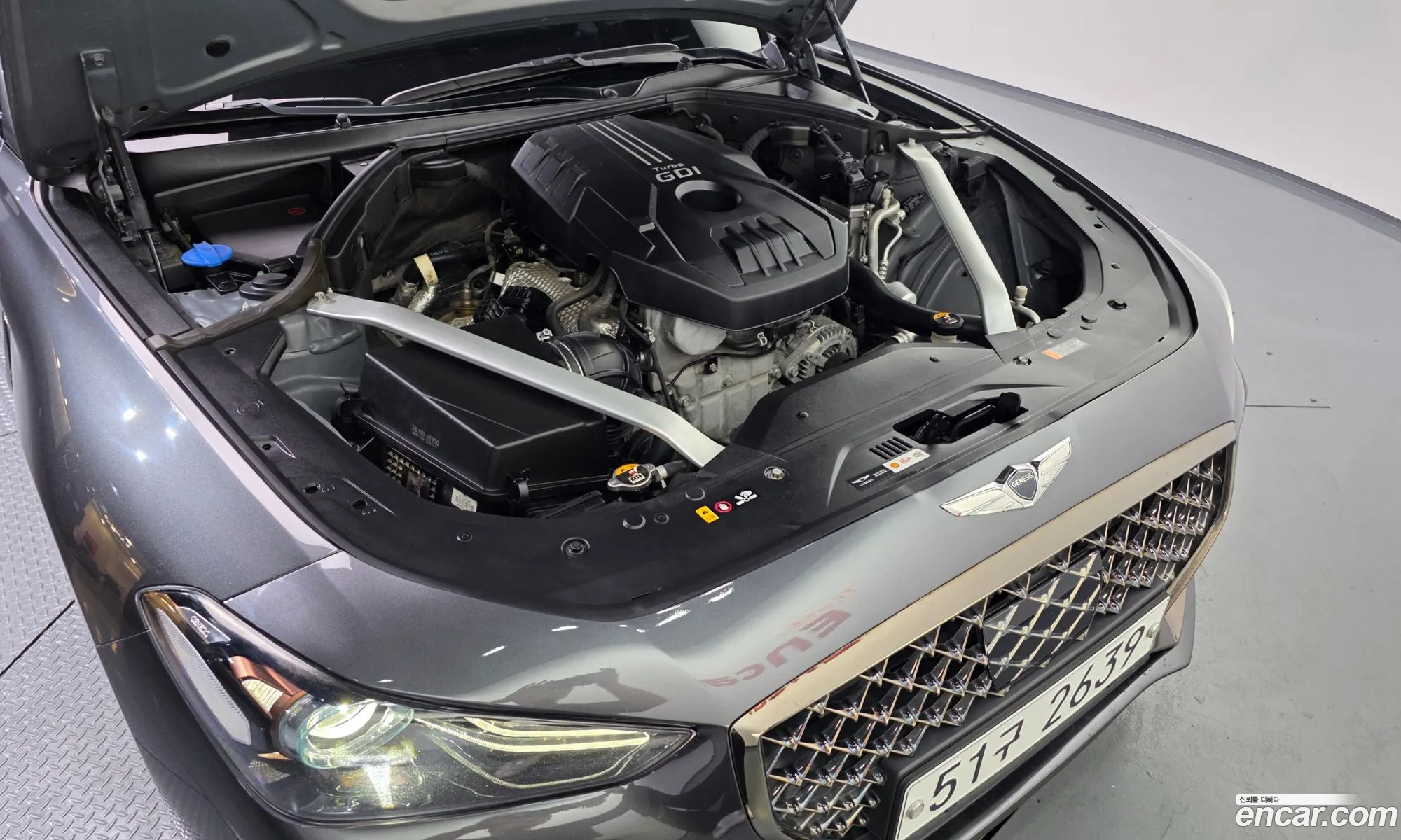Genesis G70 2018 — 15