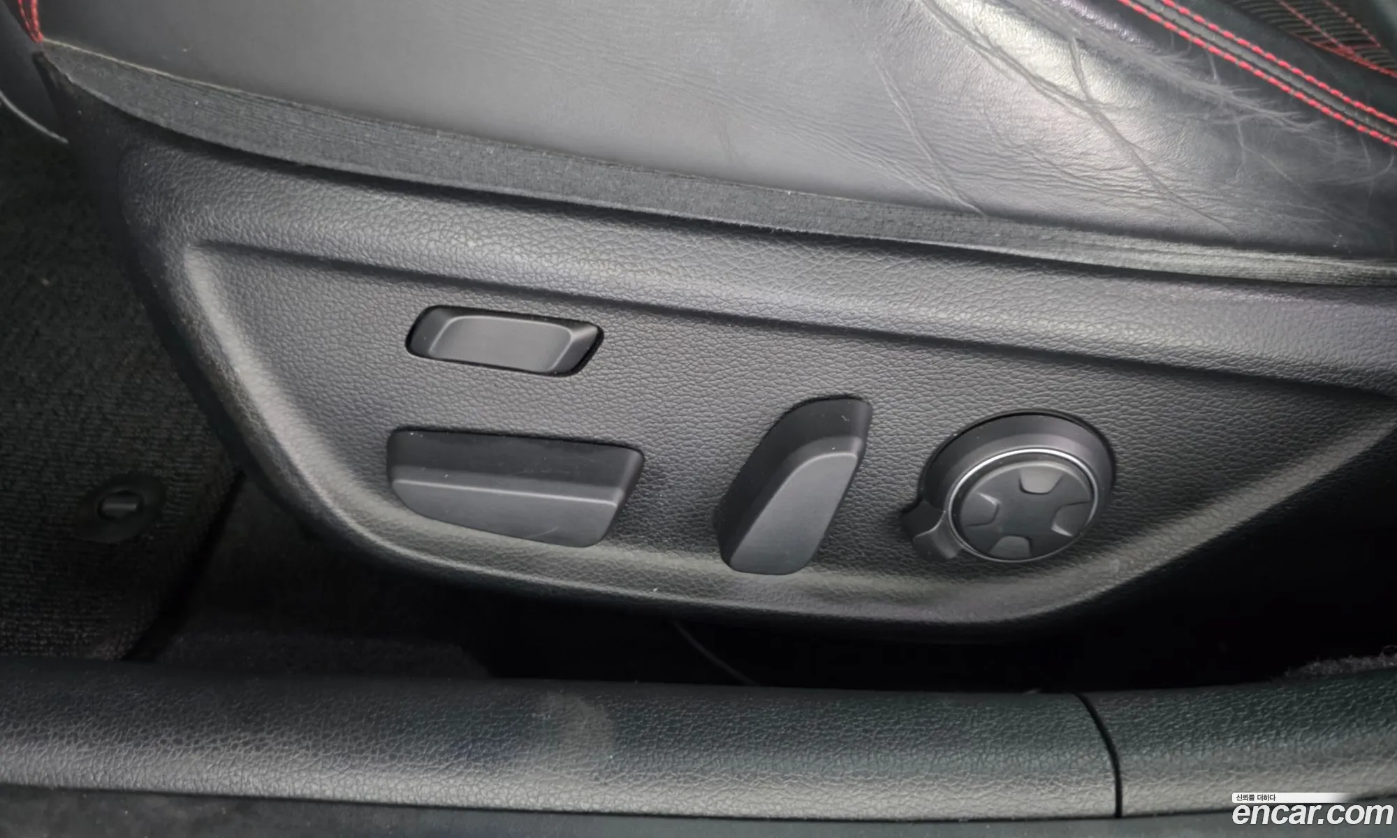 Genesis G70 2018 — 16