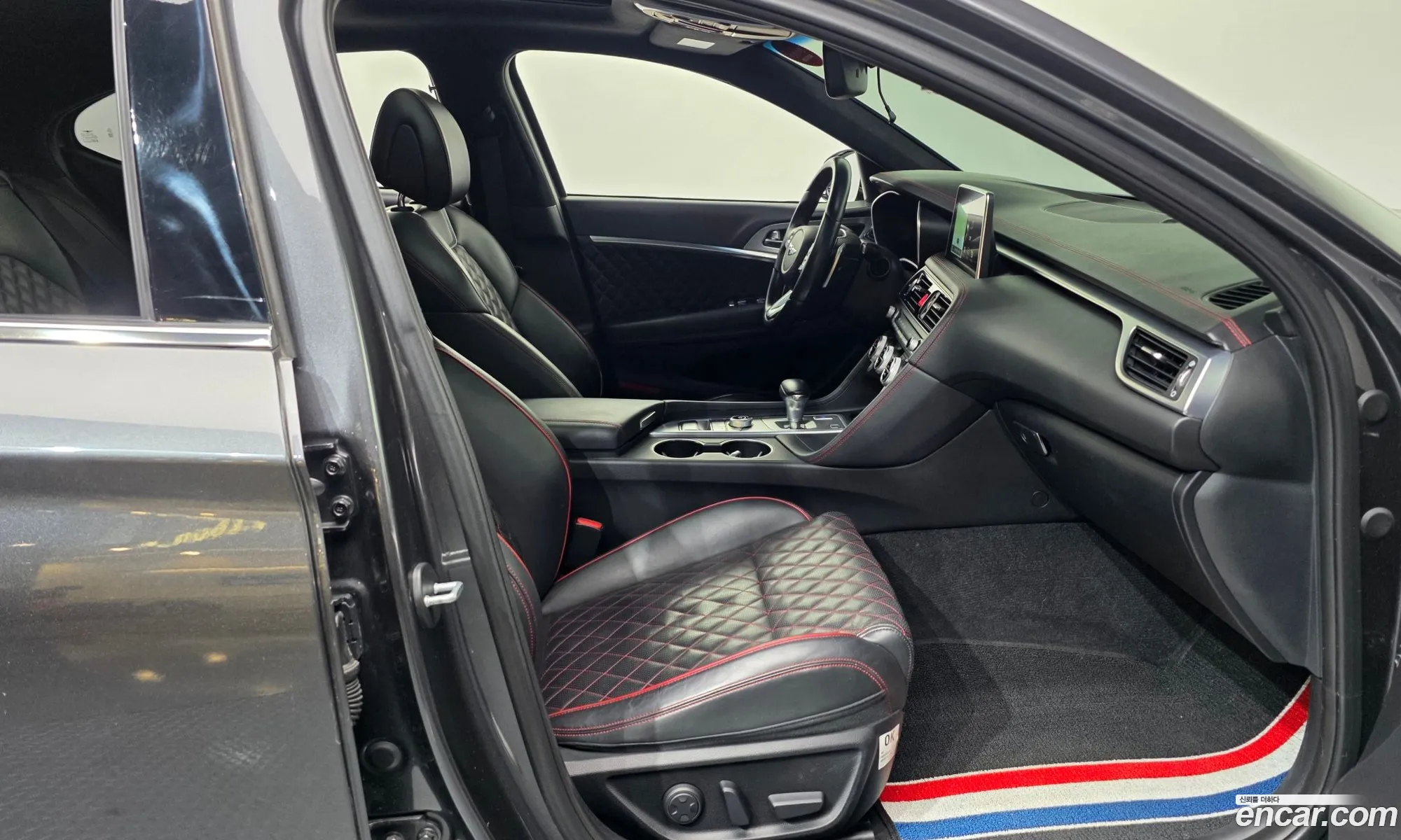 Genesis G70 2018 — 6
