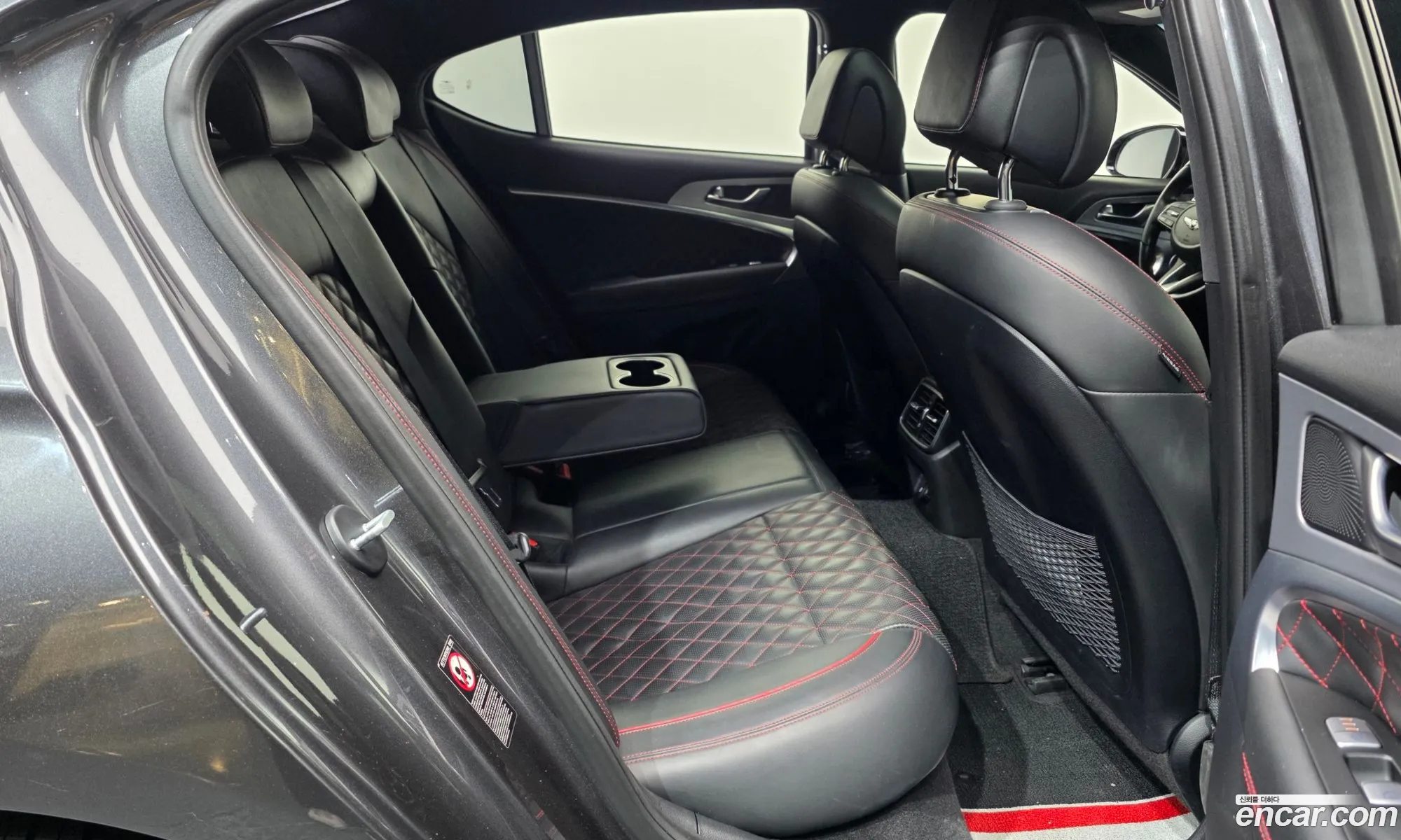 Genesis G70 2018 — 2