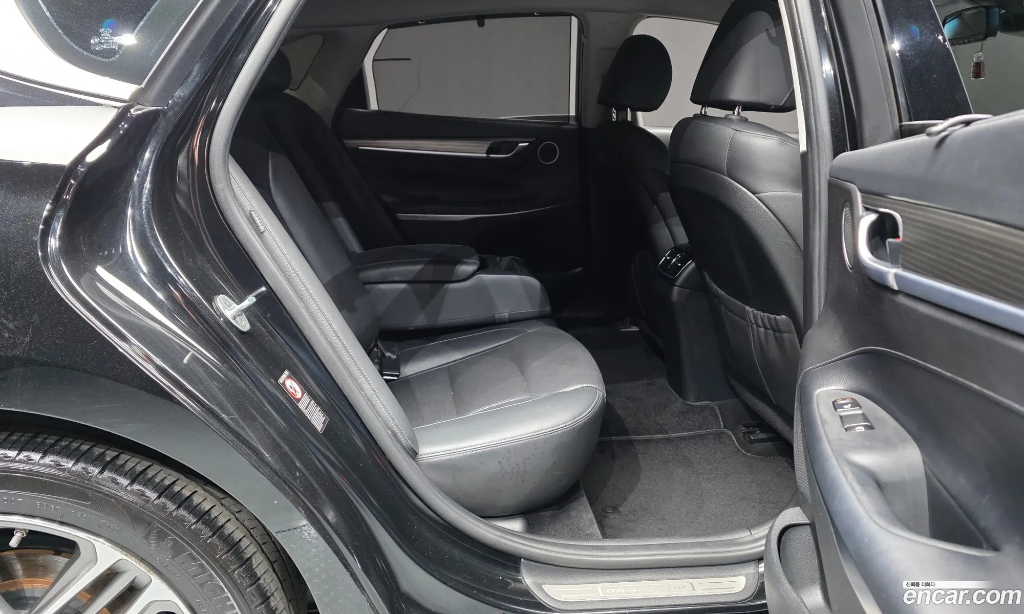 Hyundai Grandeur IG 2018 — 22