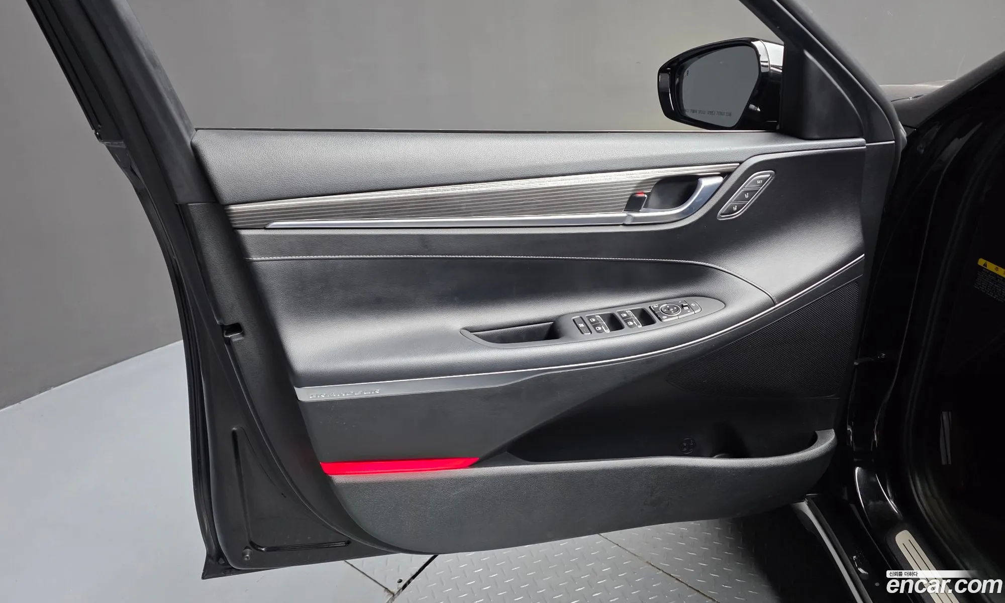 Hyundai Grandeur IG 2018 — 30