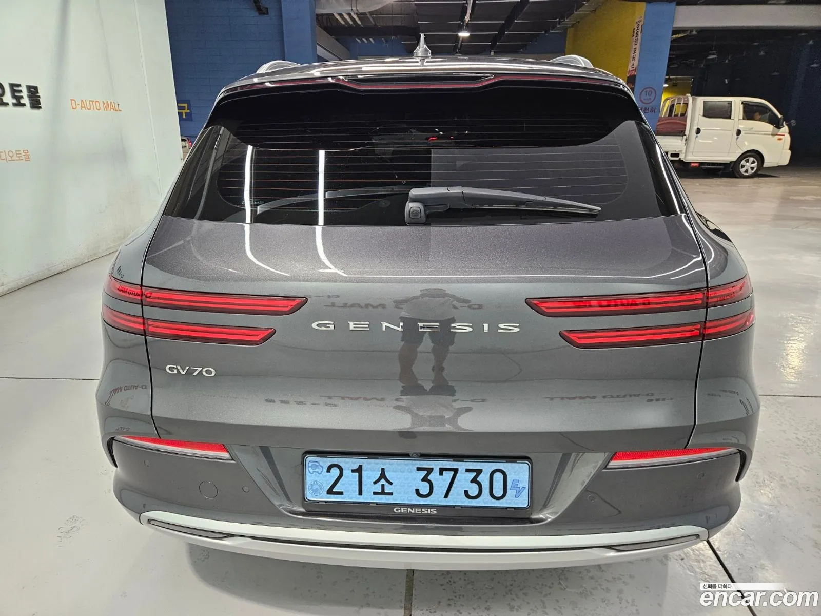 Genesis Electrified GV70 2022 — 16