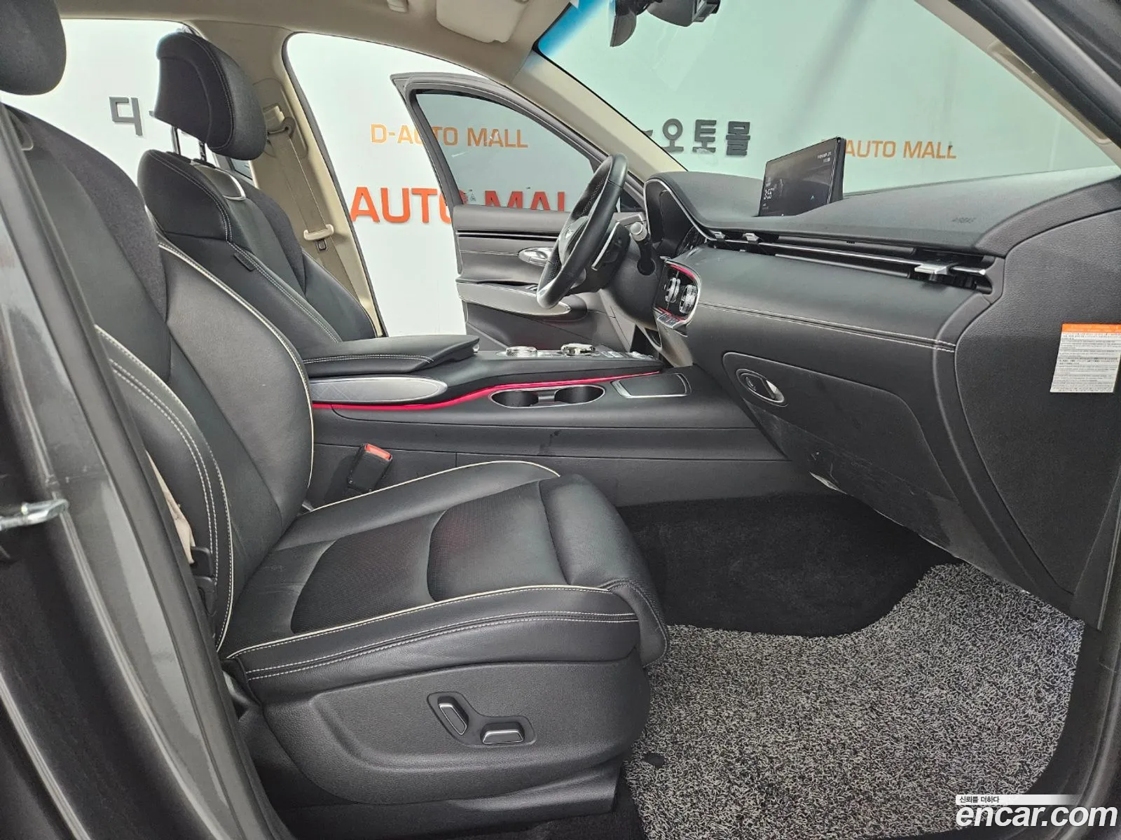 Genesis Electrified GV70 2022 — 10